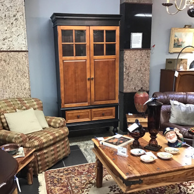 Beautiful Solid Maple Armoire Ducks Unlimited