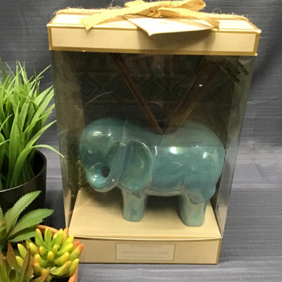 NEW  Ginger Lily & Lotus “Elephant” Fragrance Infuser (in box)