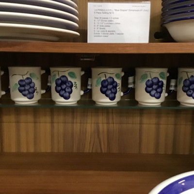LA PRIMULA S.R.L. “Blue Grapes” Mug Set of 6 (Italy)