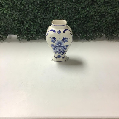 Delfts Handpainted 7″ Vase