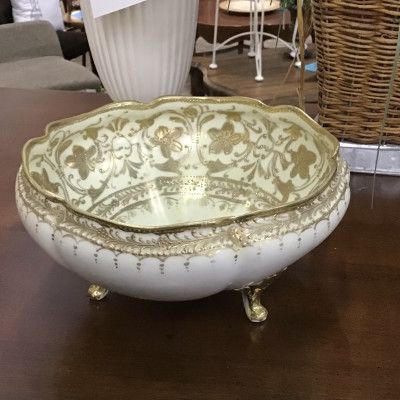 Cream & Gold 8″ Footed Bowl