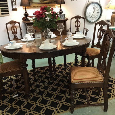 Vintage Oval Dining Set w/ 6 Chairs