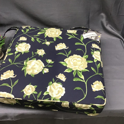 NEW!  CANVAS Outdoor Navy Floral Seat Cushion