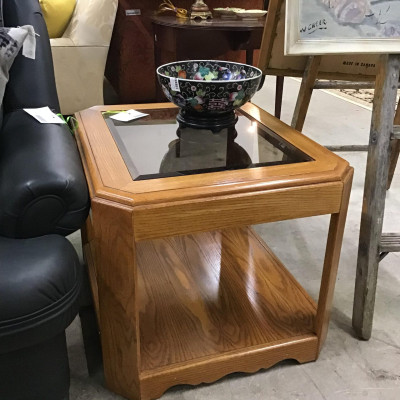 Lt. Oak Wood/ Tinted Glass Top Side Table