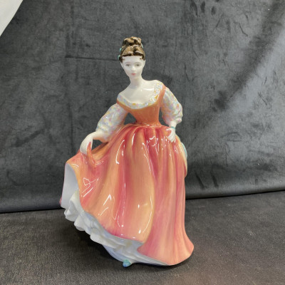 Royal Doulton Figurine “Fair Lady”