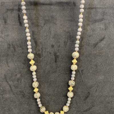 Beaded Necklace – Grey & Gold