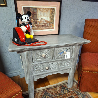 Grey Painted Entryway Table   NEW PRICE $87.08