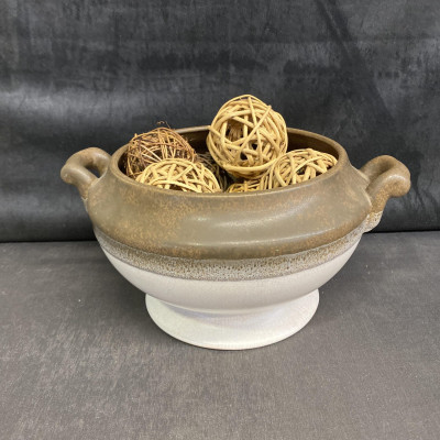 Ceramic Bowl With Wicker Balls