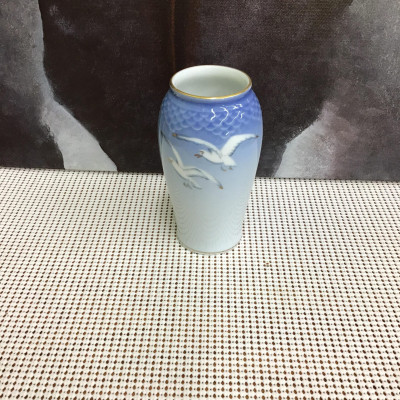 Seagull by Bing & Grondahl- Vase