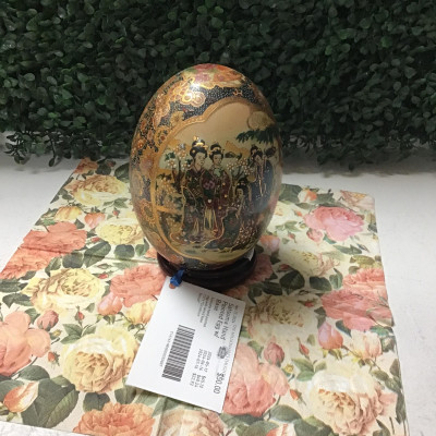 Satsuma Hand Painted Egg w/ Base