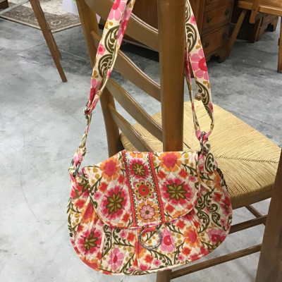 VERA BRADLEY Quilted Floral Handbag