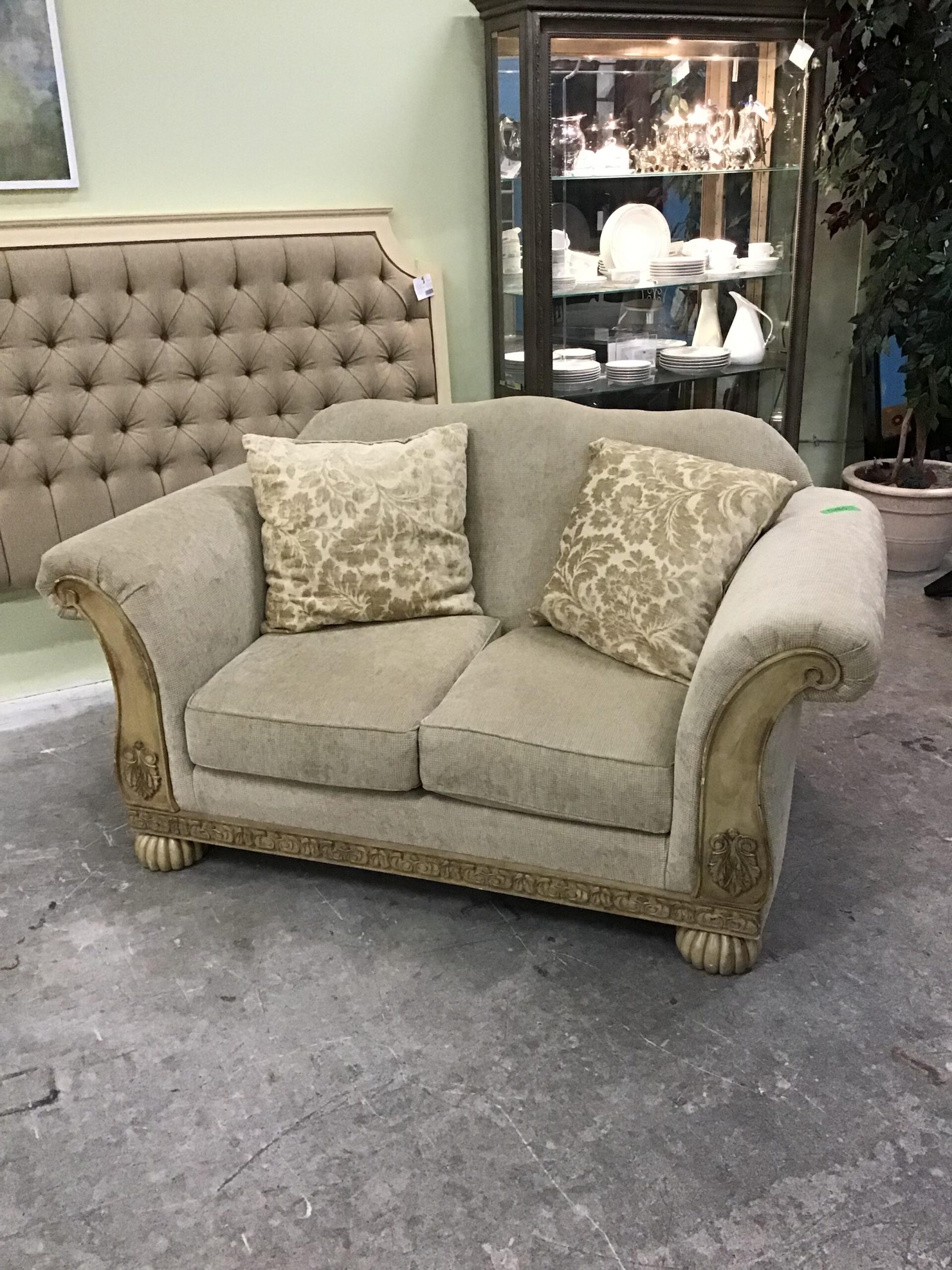 Sand Chenille Loveseat with 2 Throw Pillows