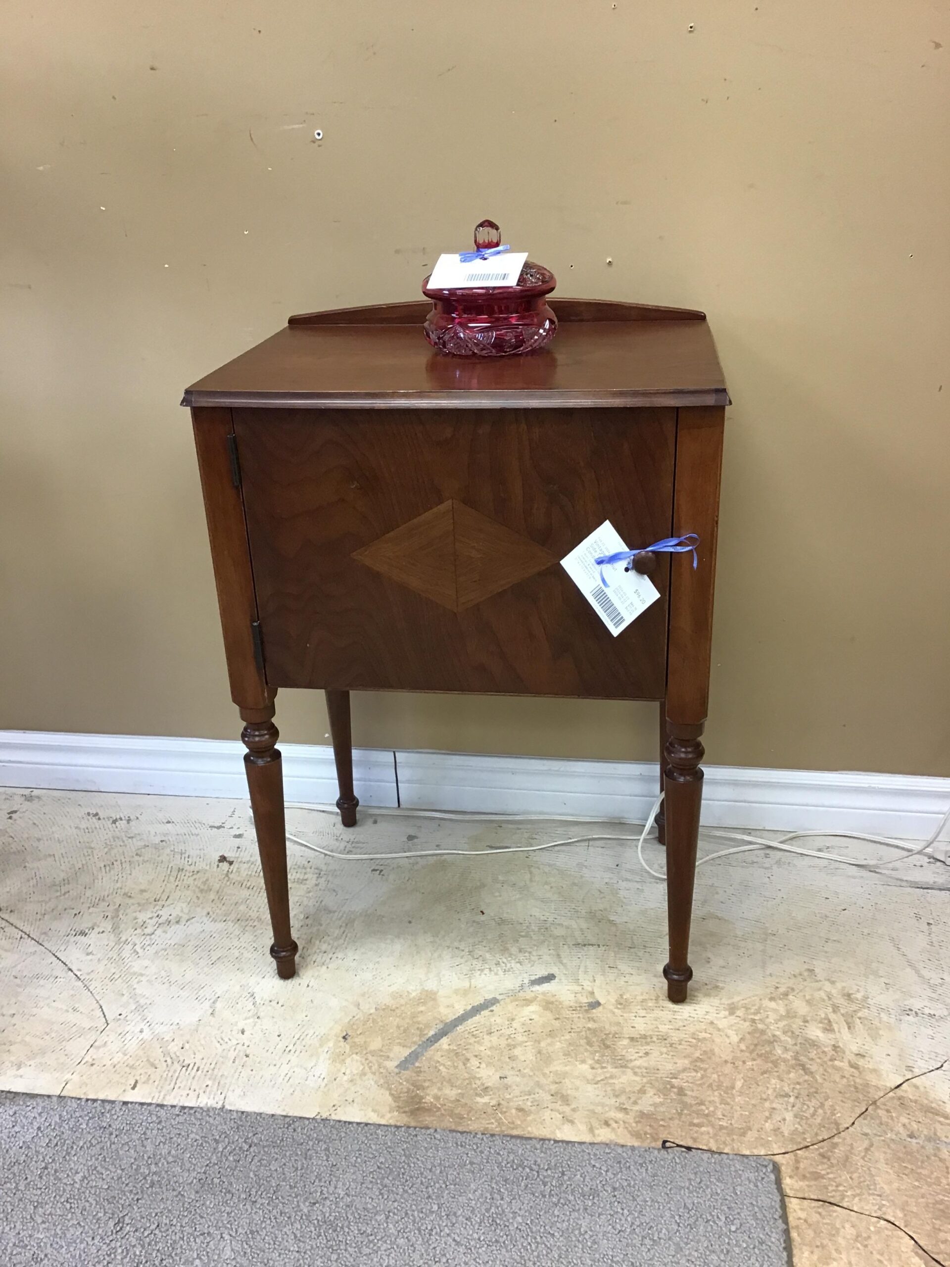 Vintage Walnut Side Table – Condition