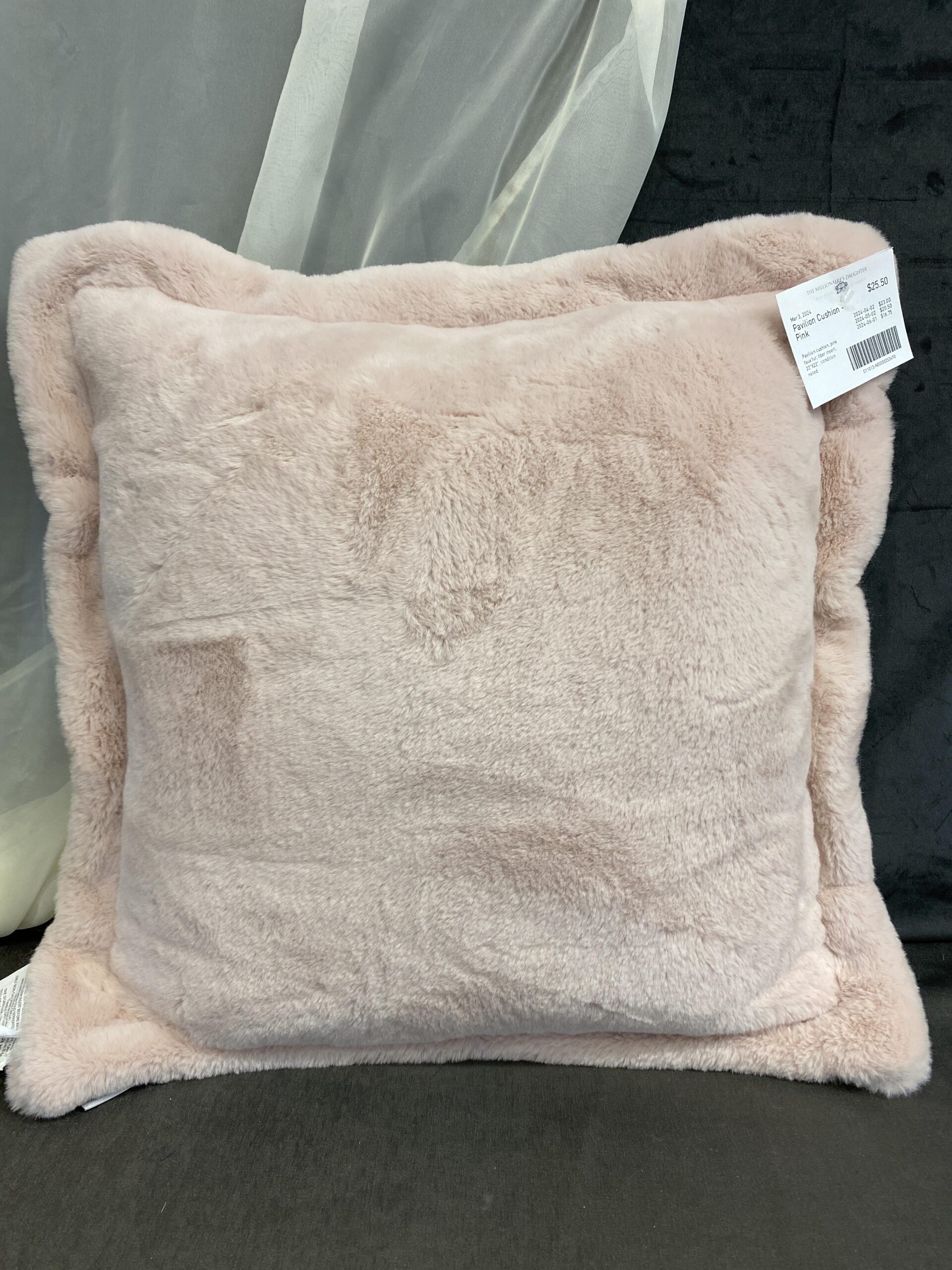 Pavilion Cushion – Pink