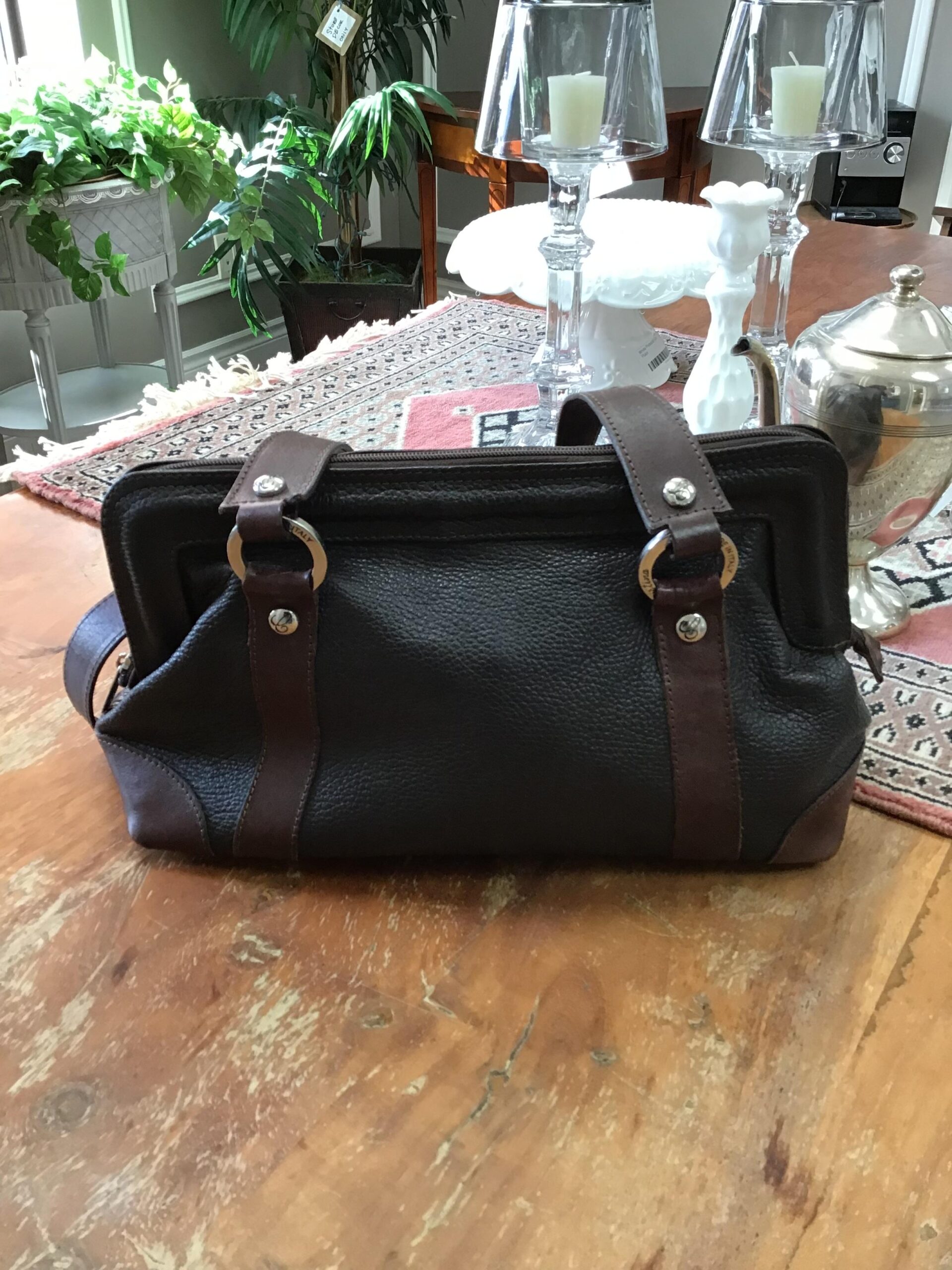 PELL ITALY Brown Pebble Leather Handbag