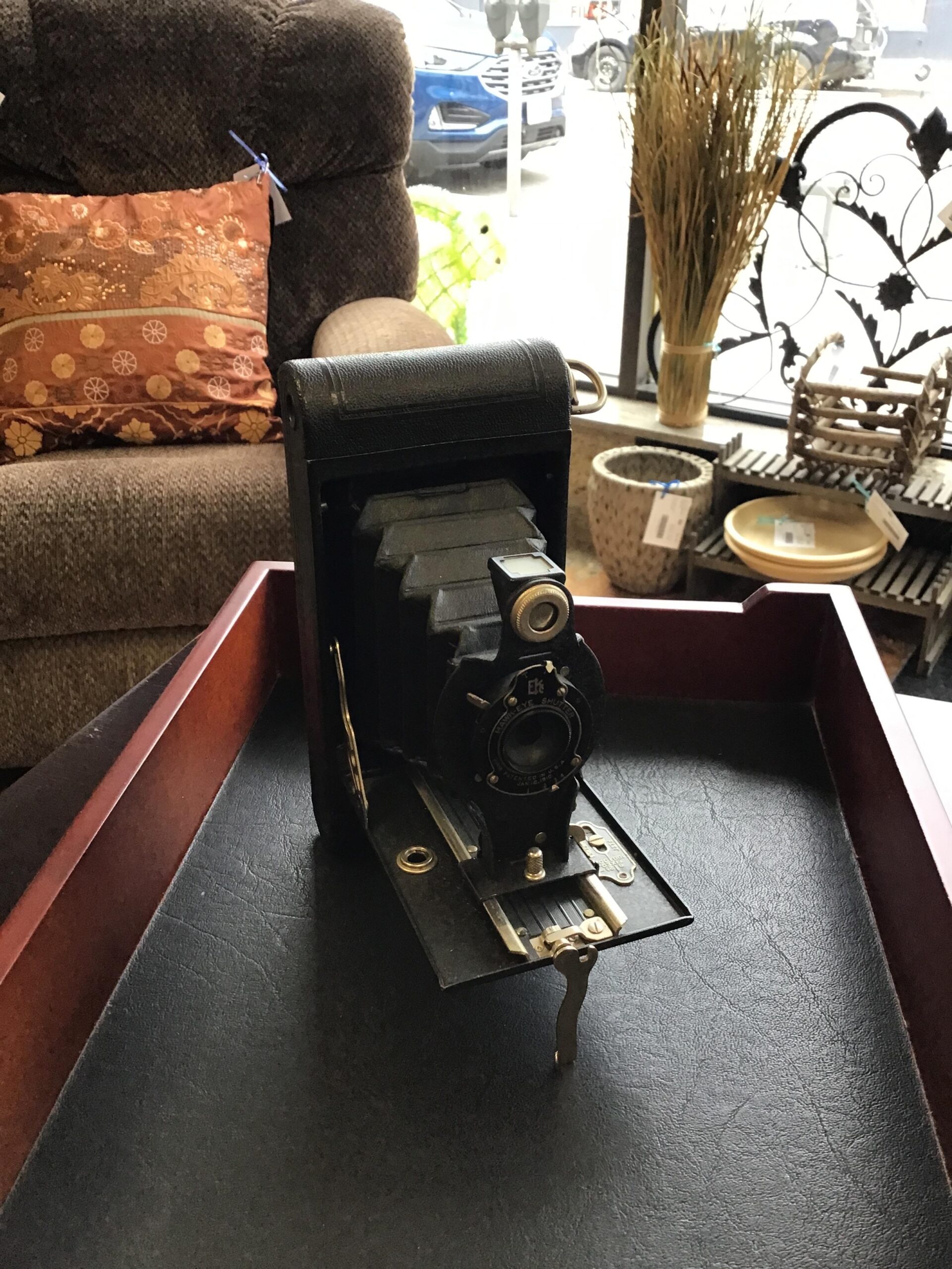 Vintage Kodak Hawk-Eye Shutter Camera