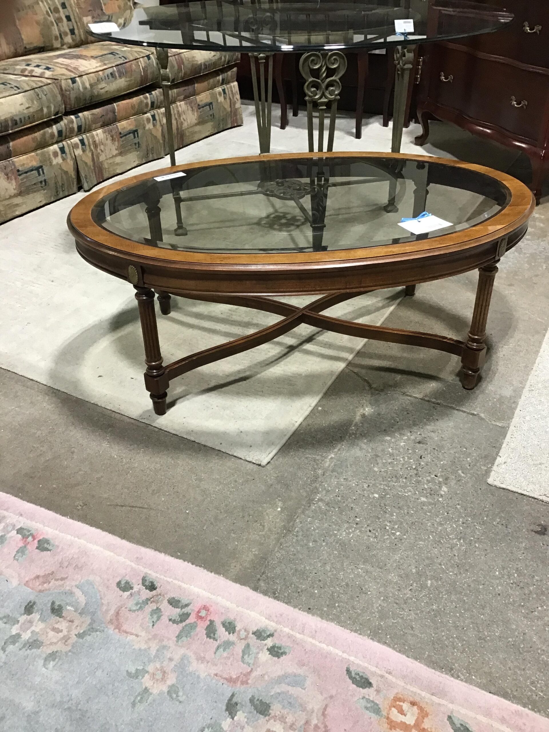 Oval Coffee Table w/Glass Insert