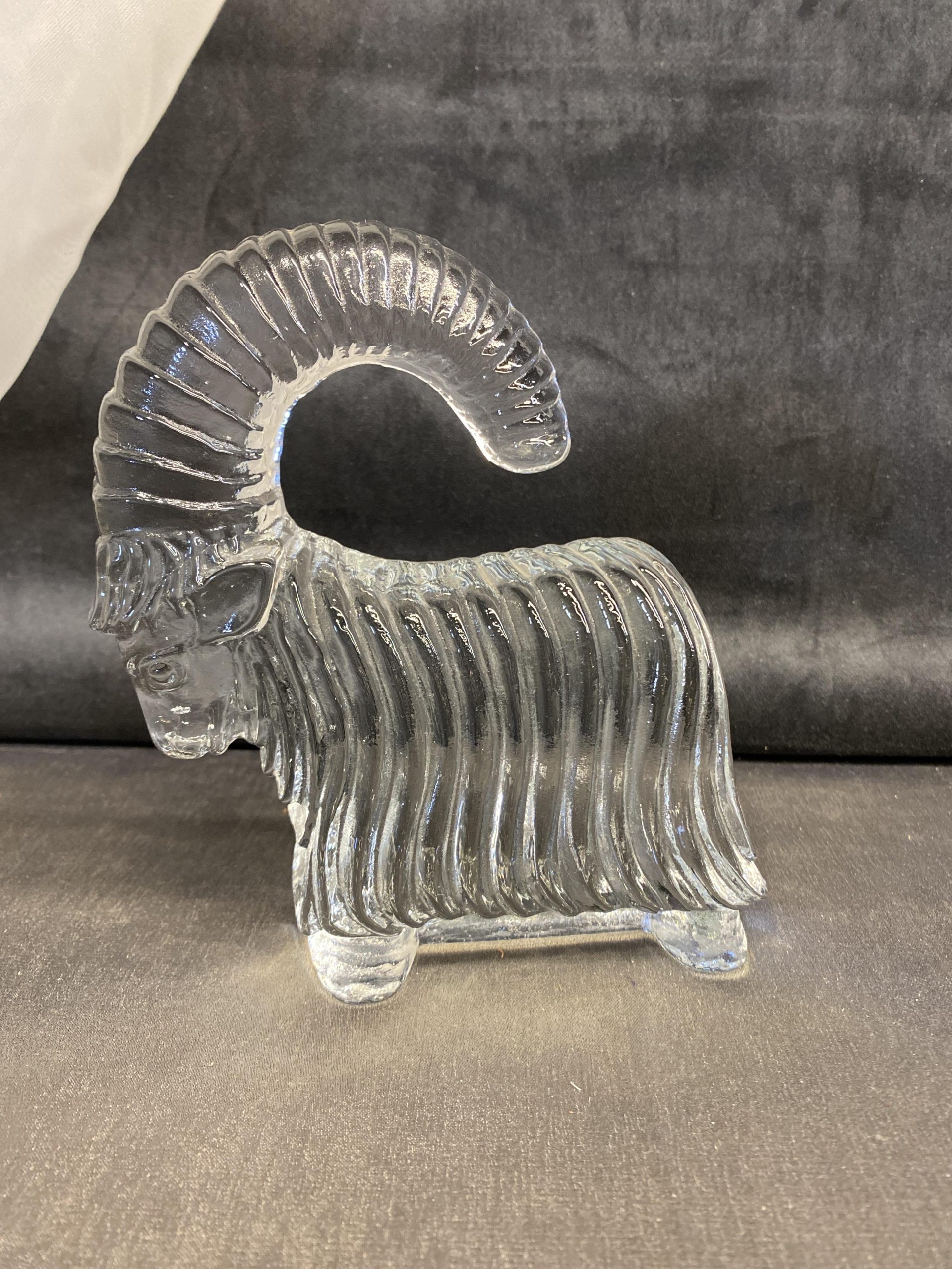 Boda Zoo Glass Figurine – Large Ram