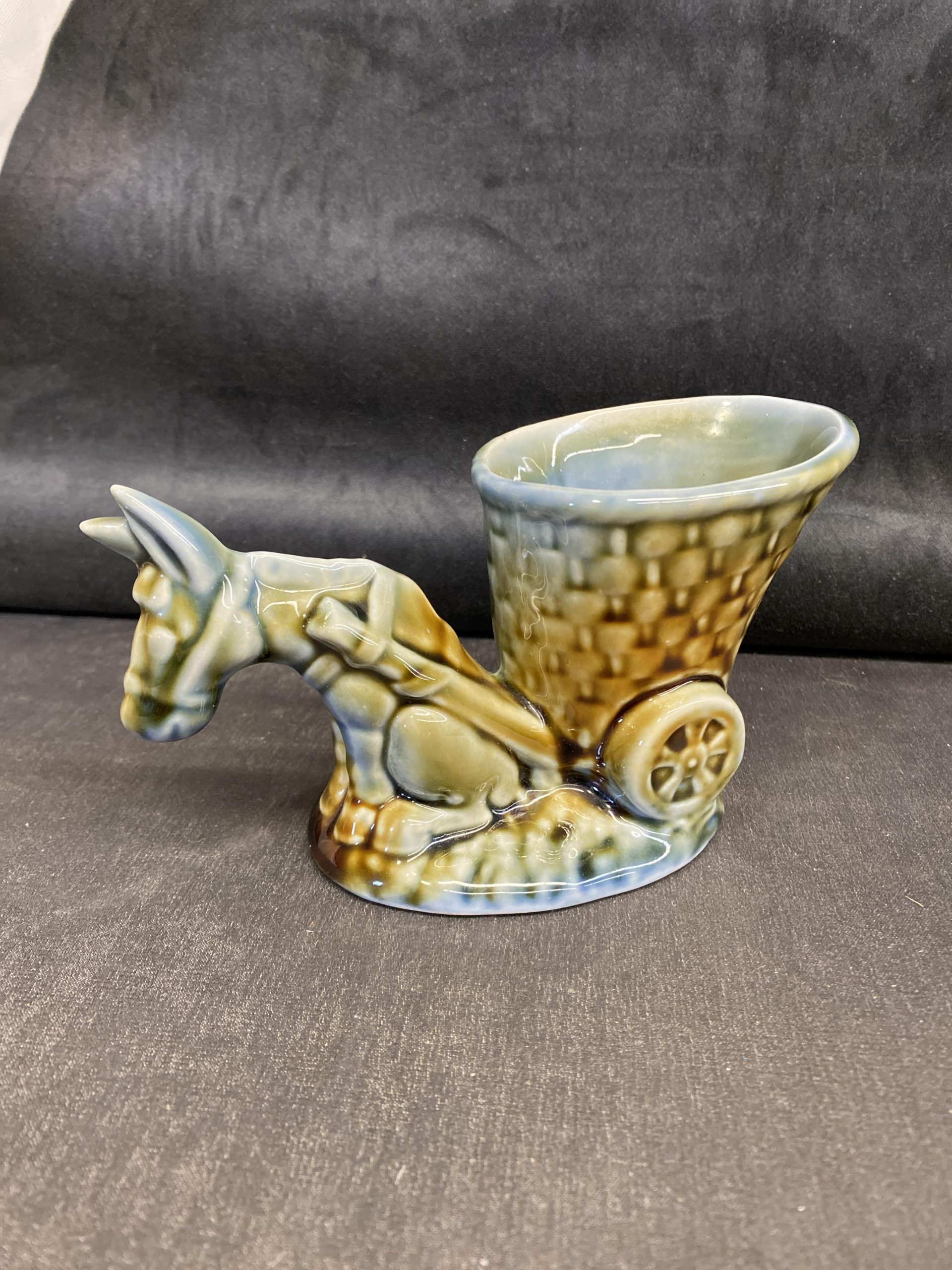 Shamrock Pottery Small Planter – Donkey