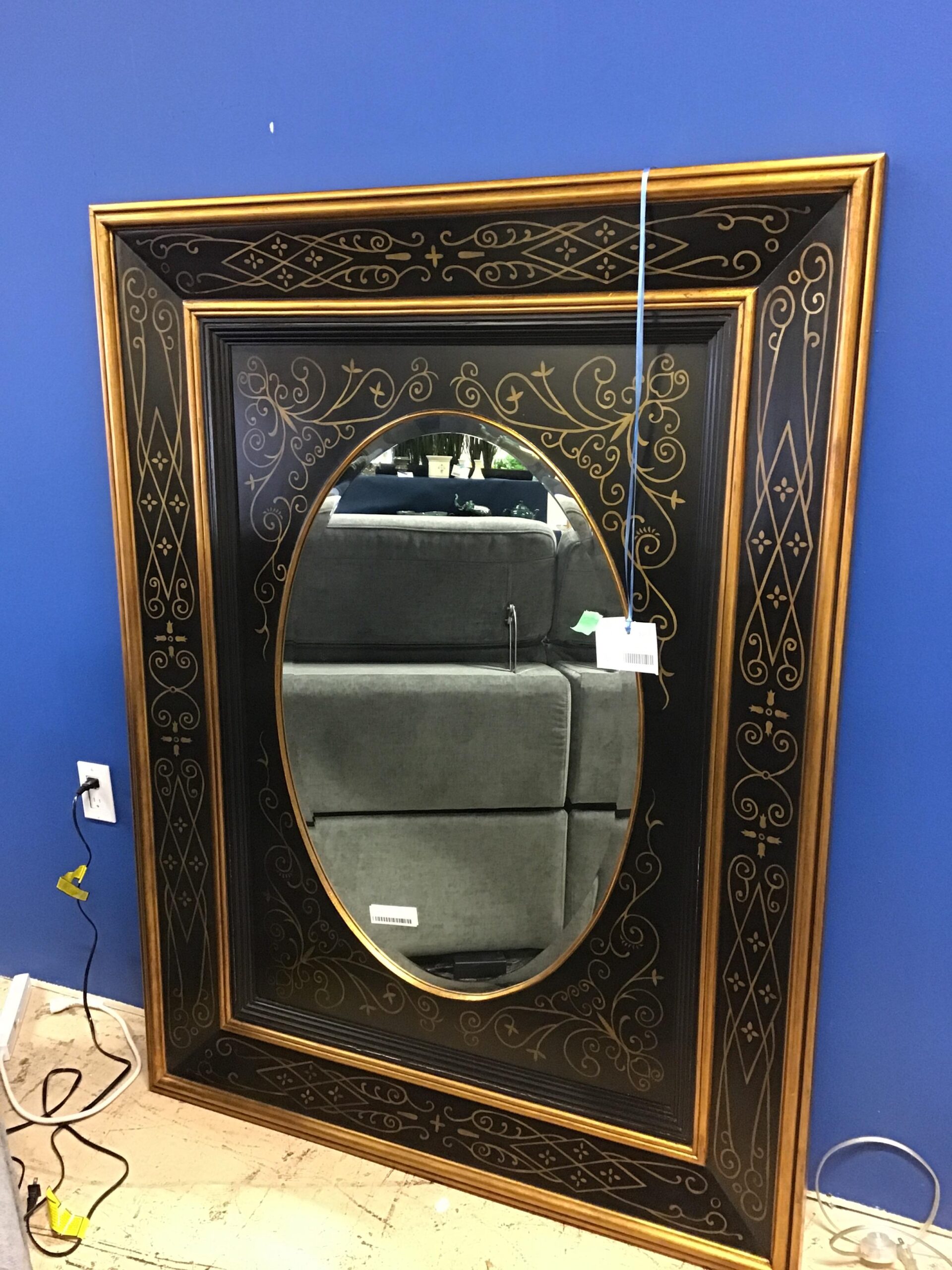 Large Mirror – Black/Gold