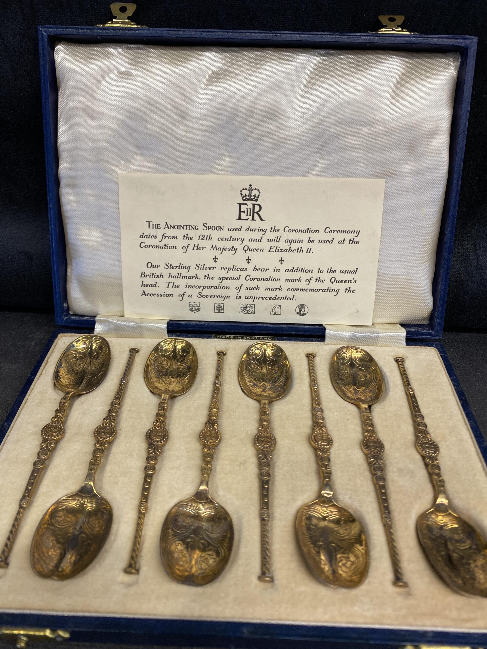 Set 8 Vintage Sterling Silver Coronation Spoons