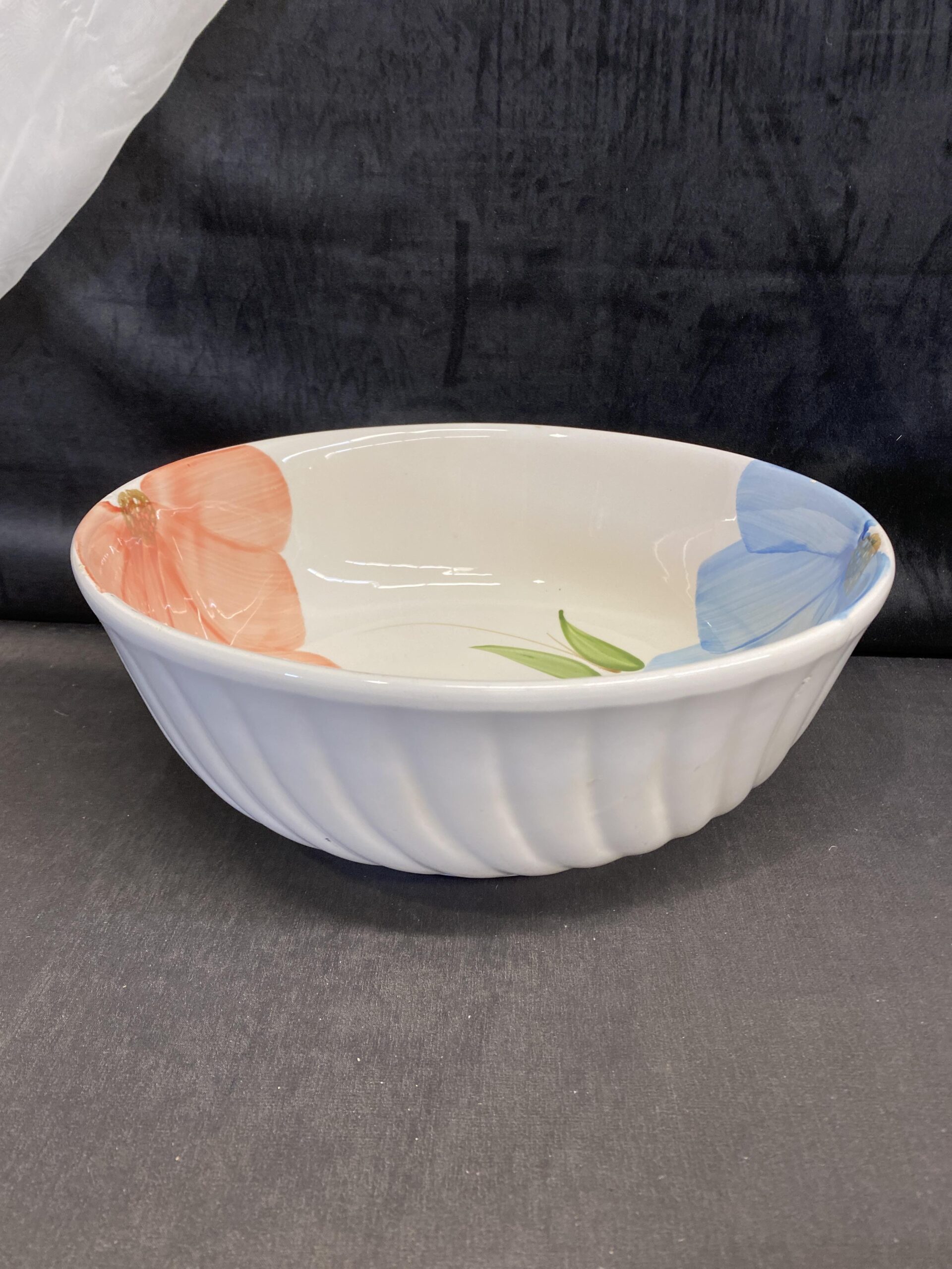 Ceramic Serving Bowl – Flowers