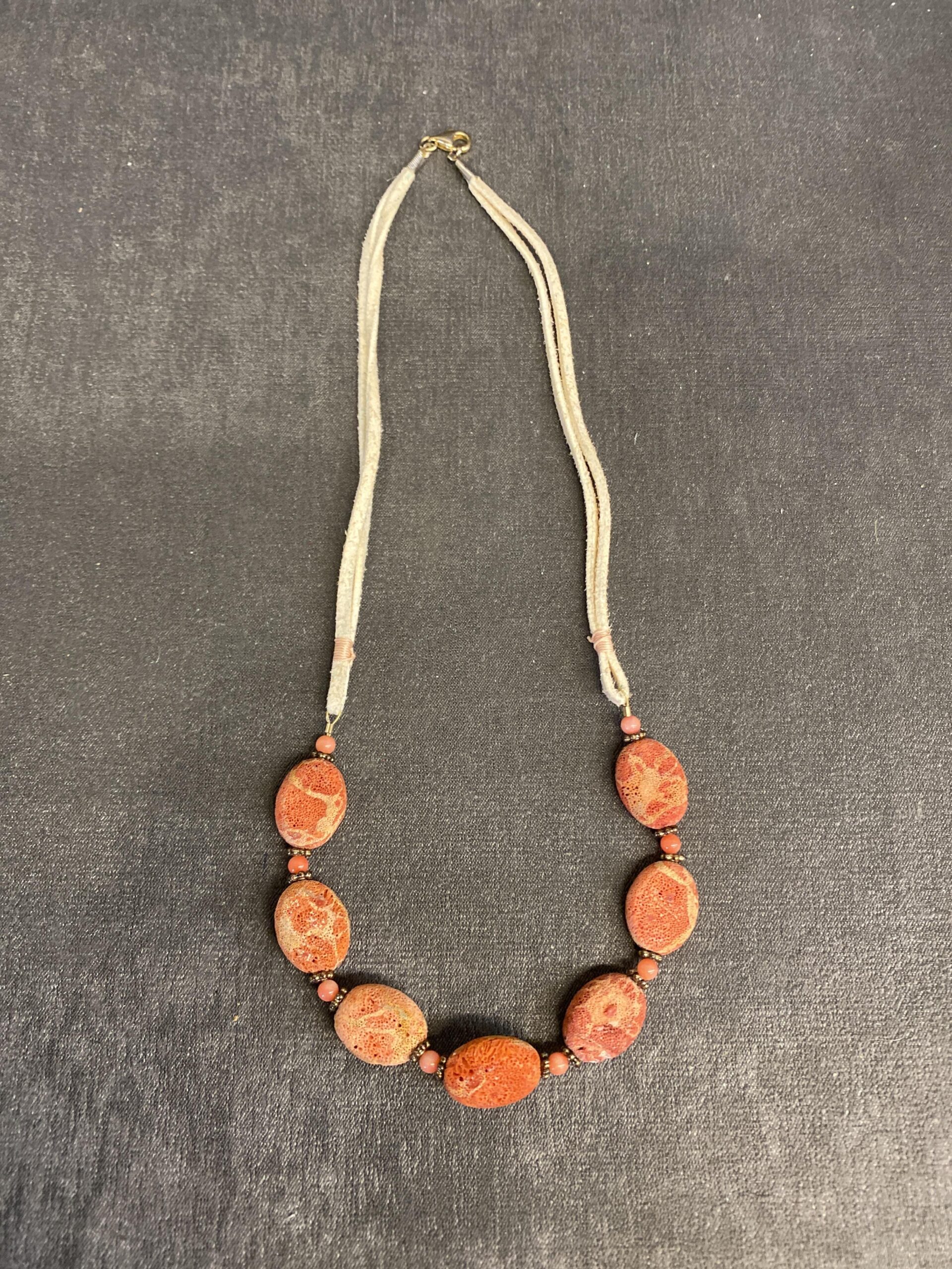 Necklace – Red Sponge Coral