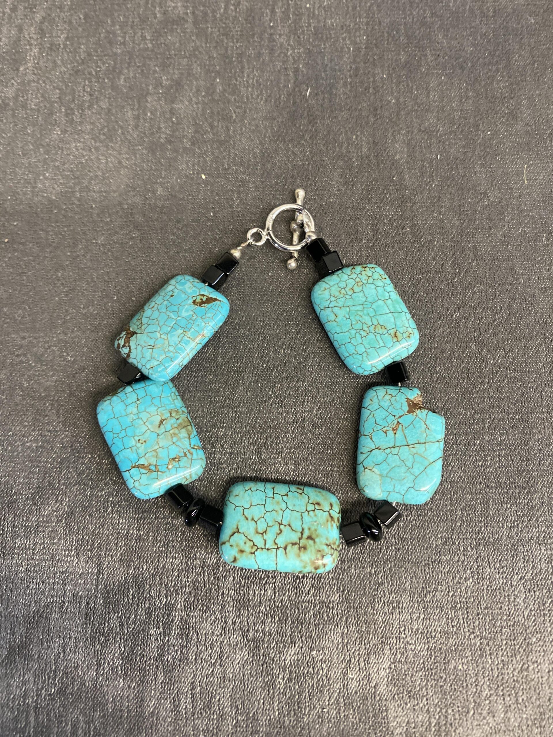 Bracelet – Turquoise Beads