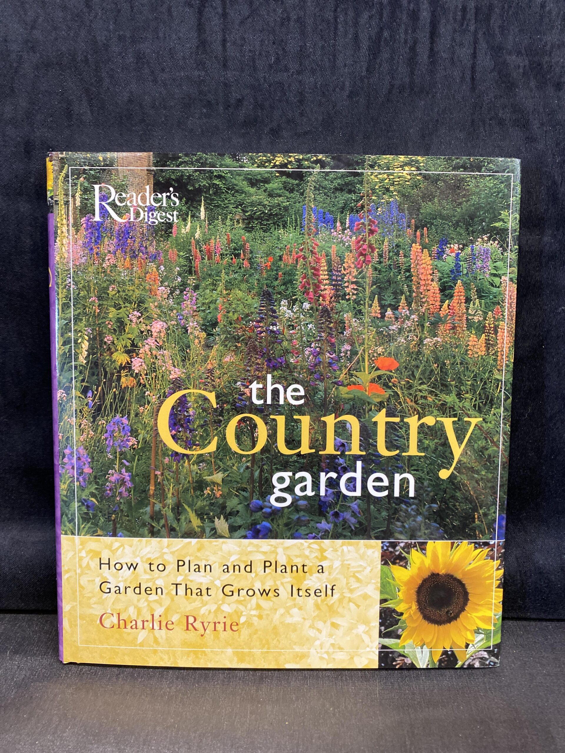 Garden Book – The Country Garden