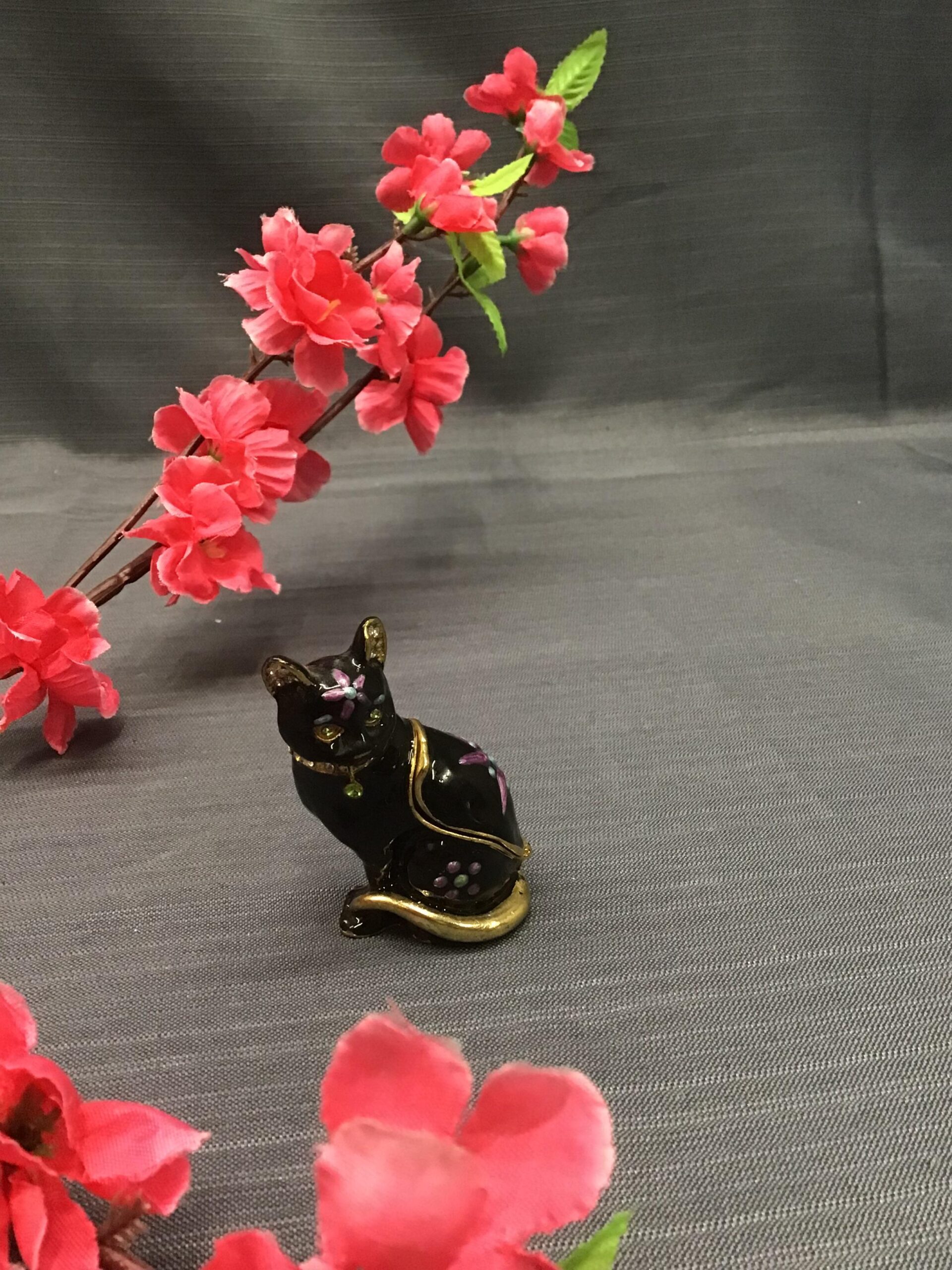 Black Floral Cat Trinket Box