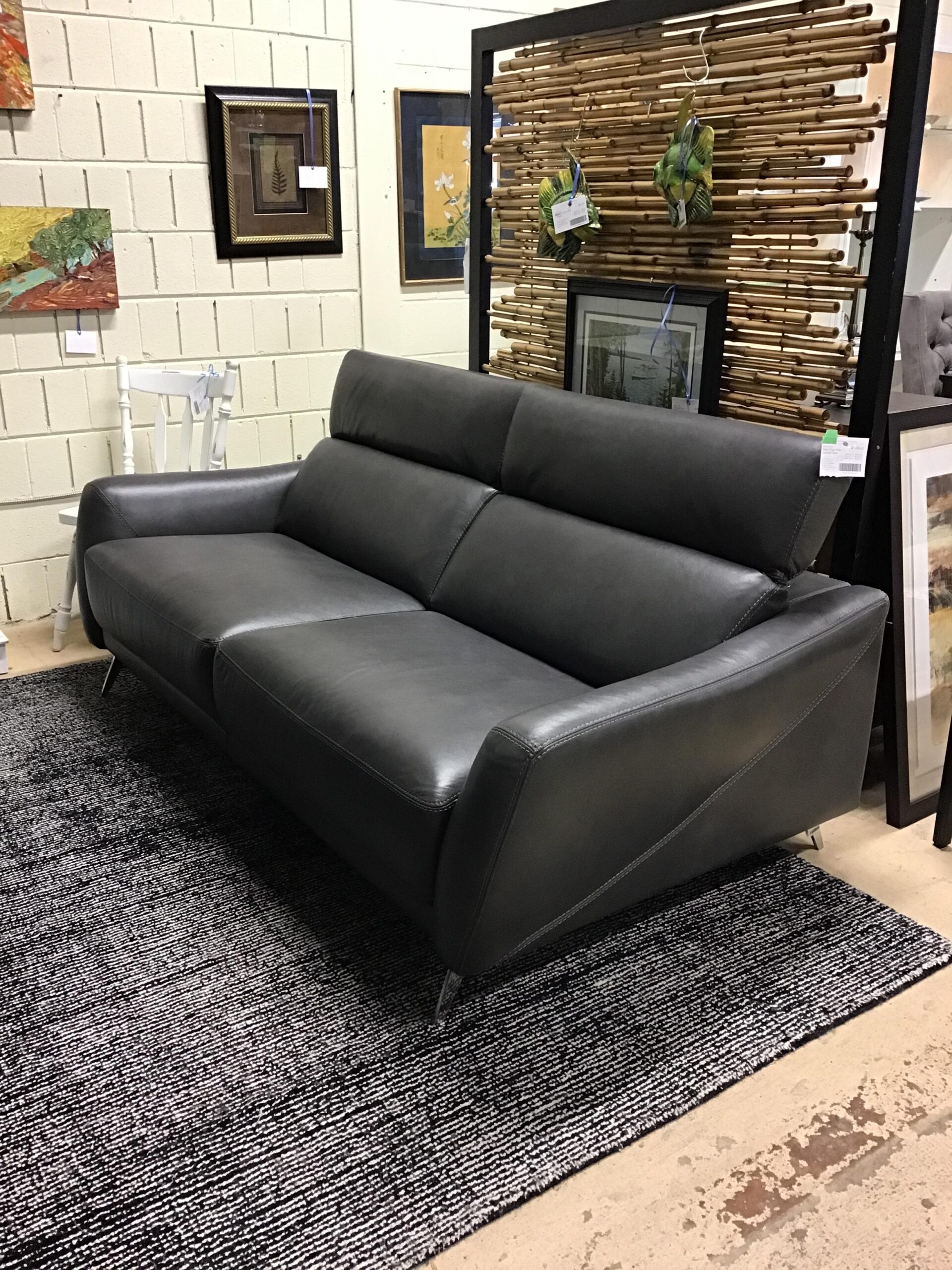 New! Digio Grey Leather Sofa