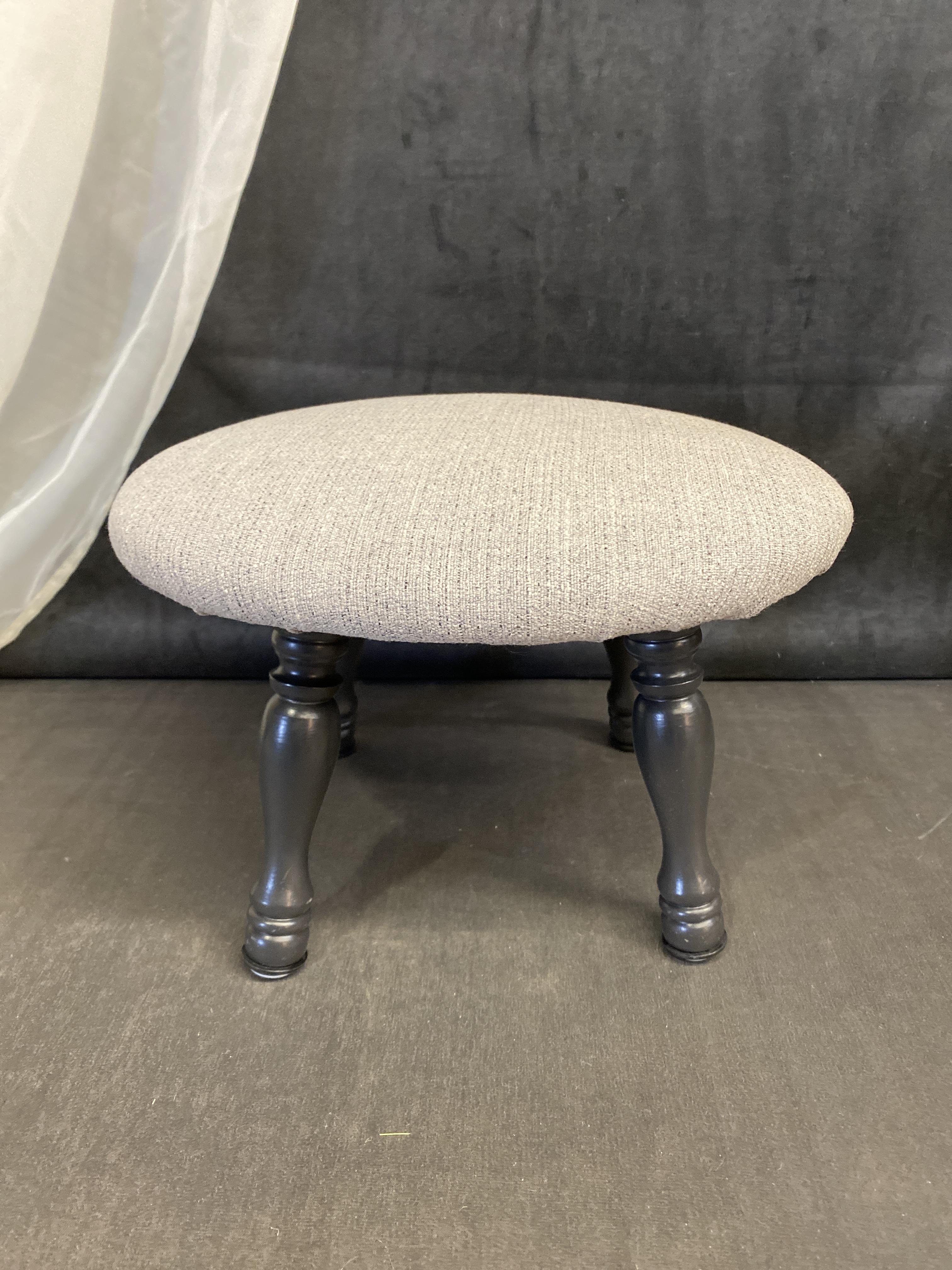 Footstool – Grey