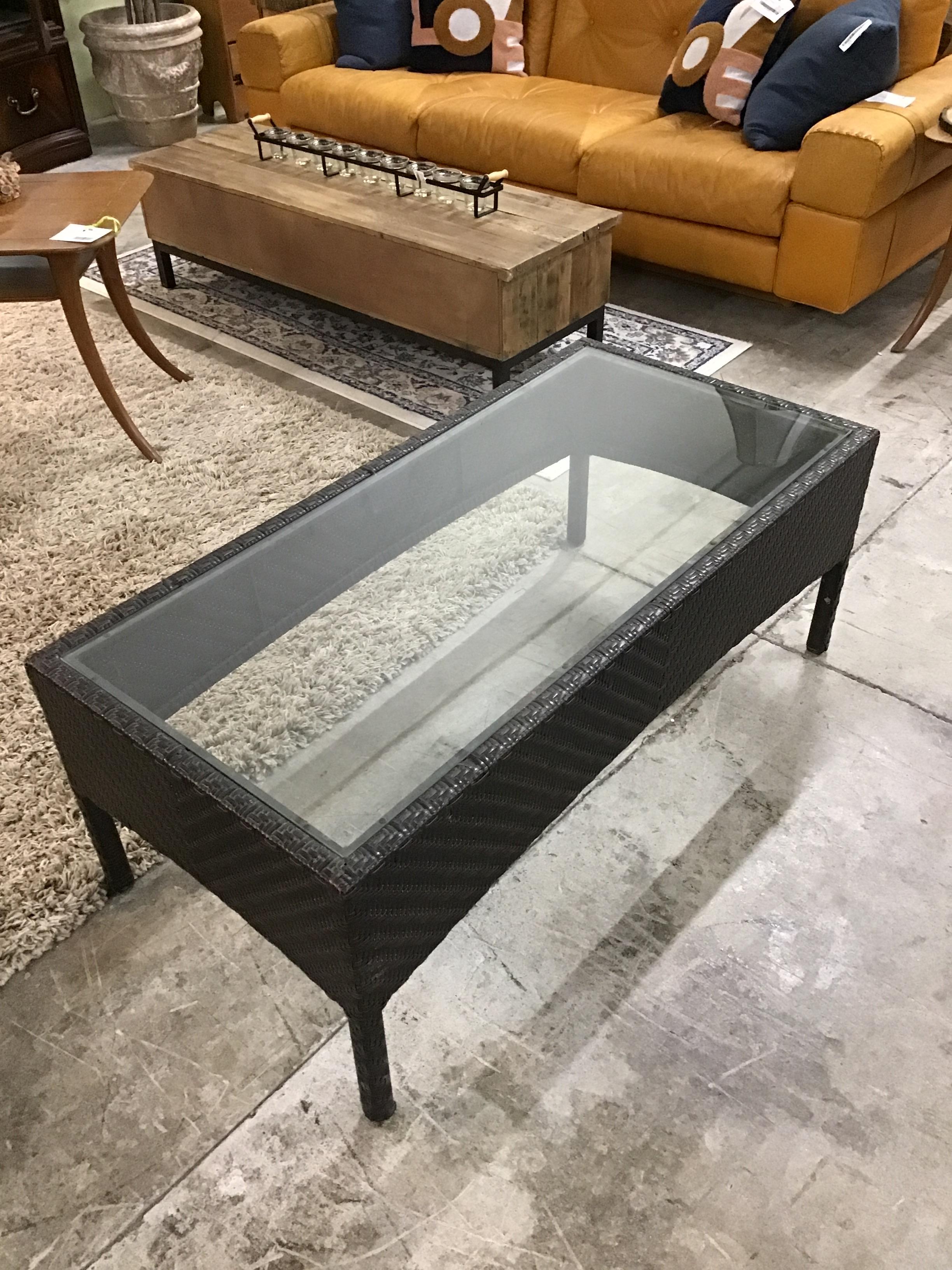 Outdoor Glass-inlay Rattan/Wicker Coffee Table