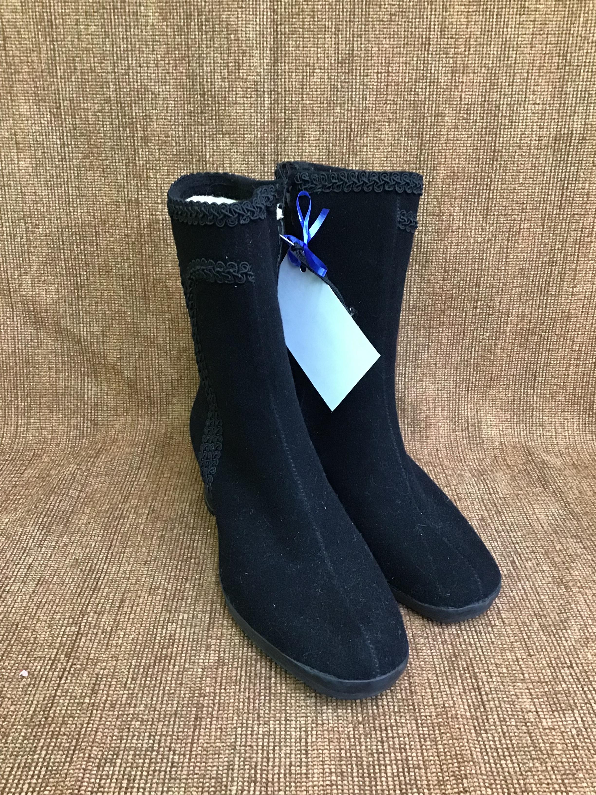 Snowbelles Kaufman Cozy Boots