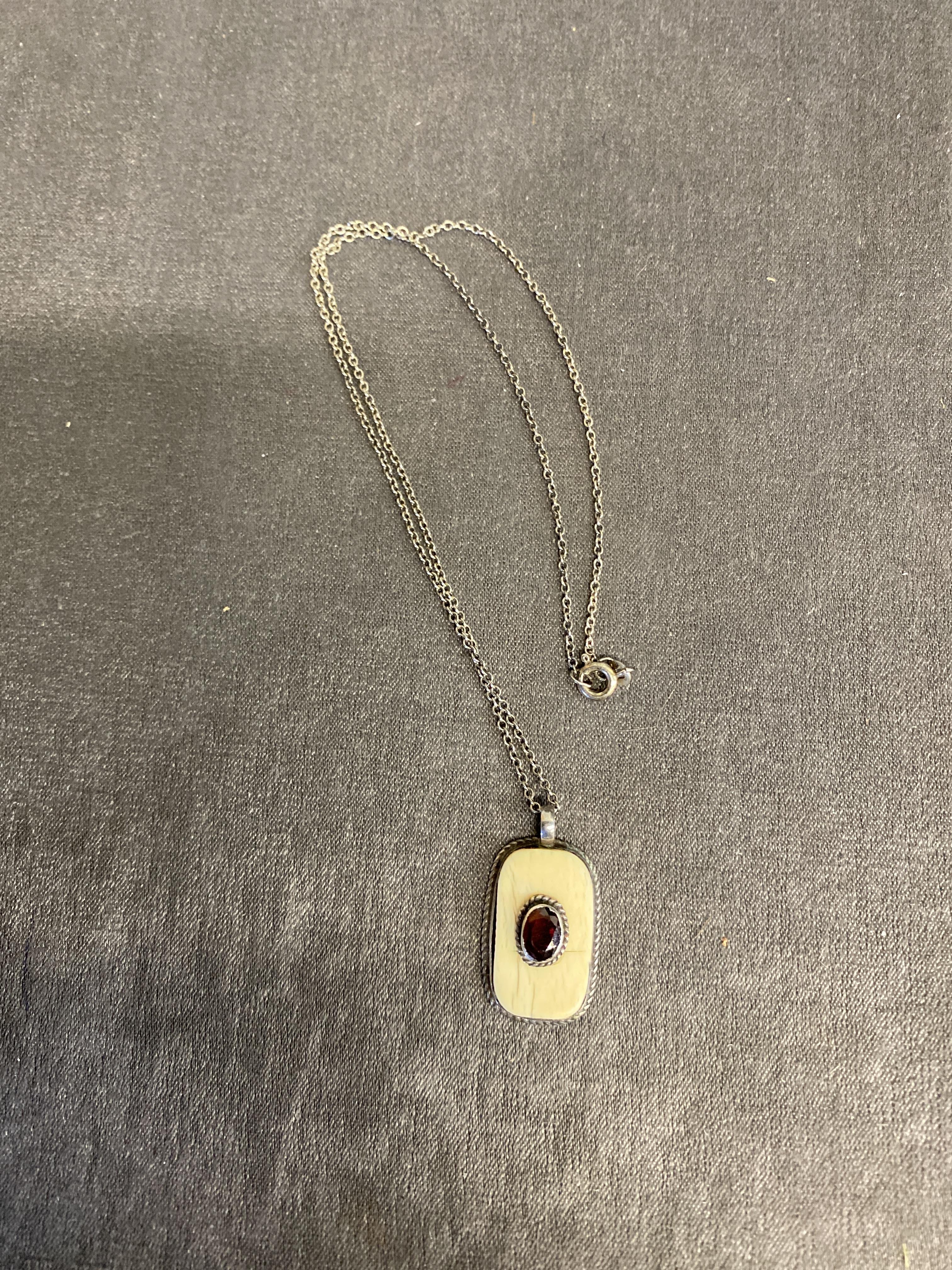 Silver Necklace – Bone & Garnet