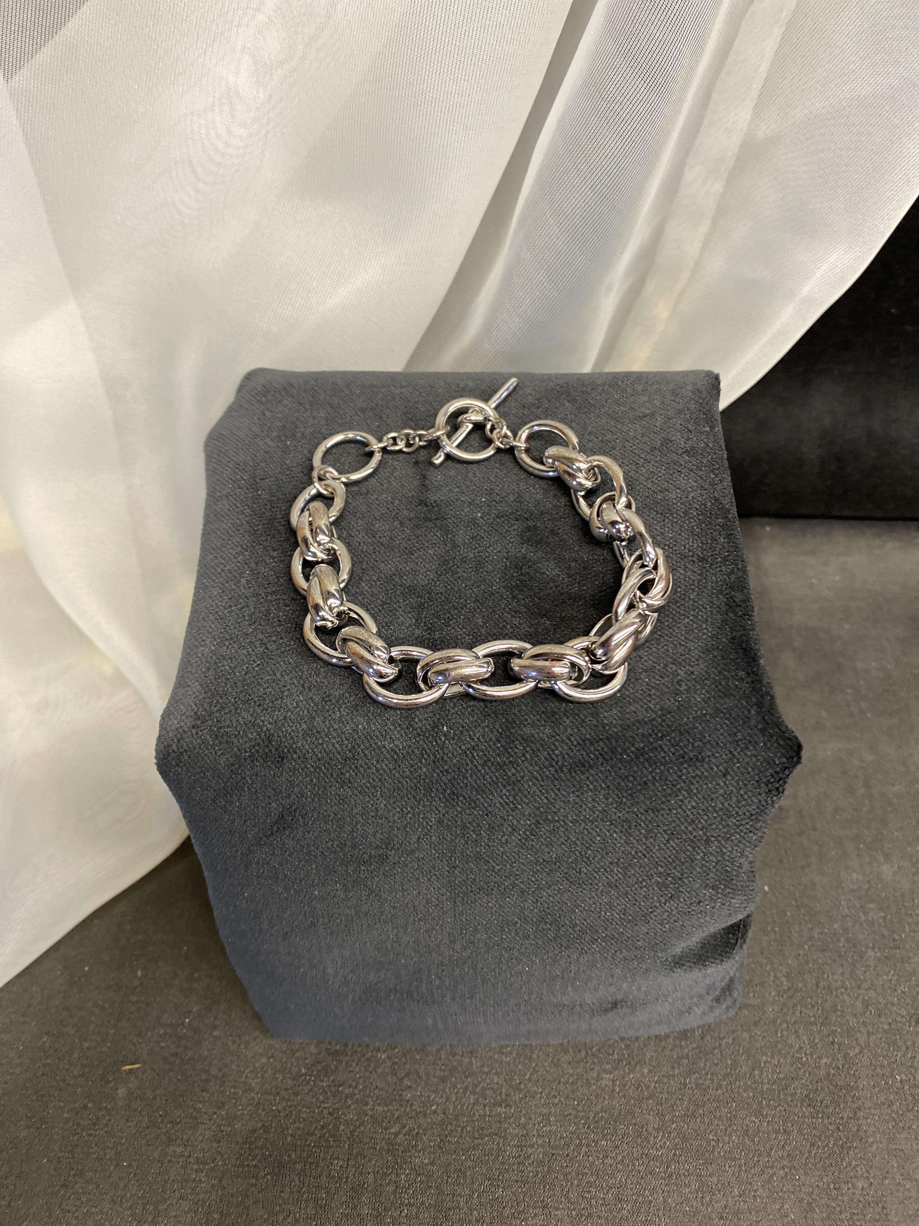 Link Bracelet – Silver Tone