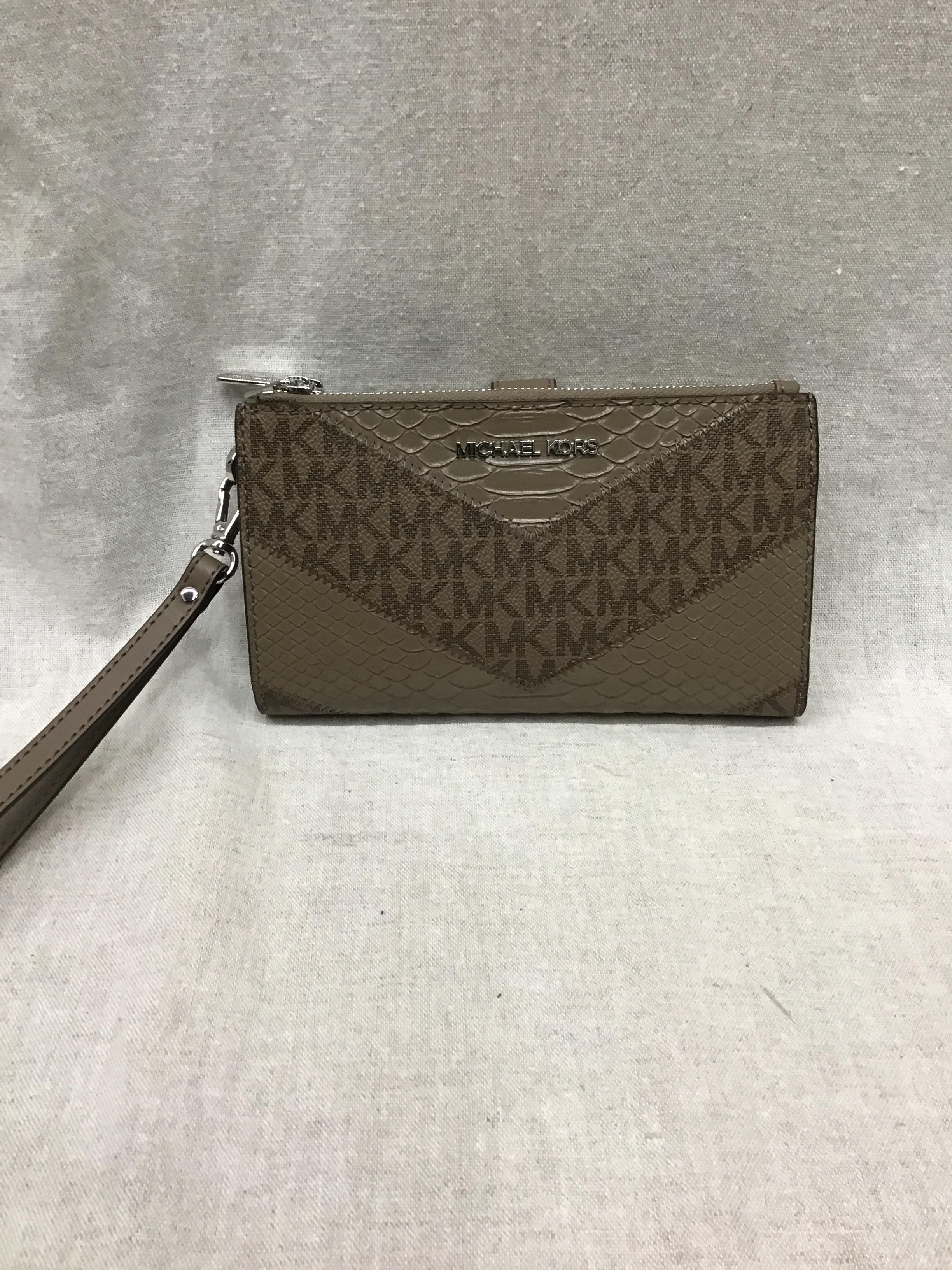 MICHAEL KORS ‘Jet Set’ Double-zip Wallet