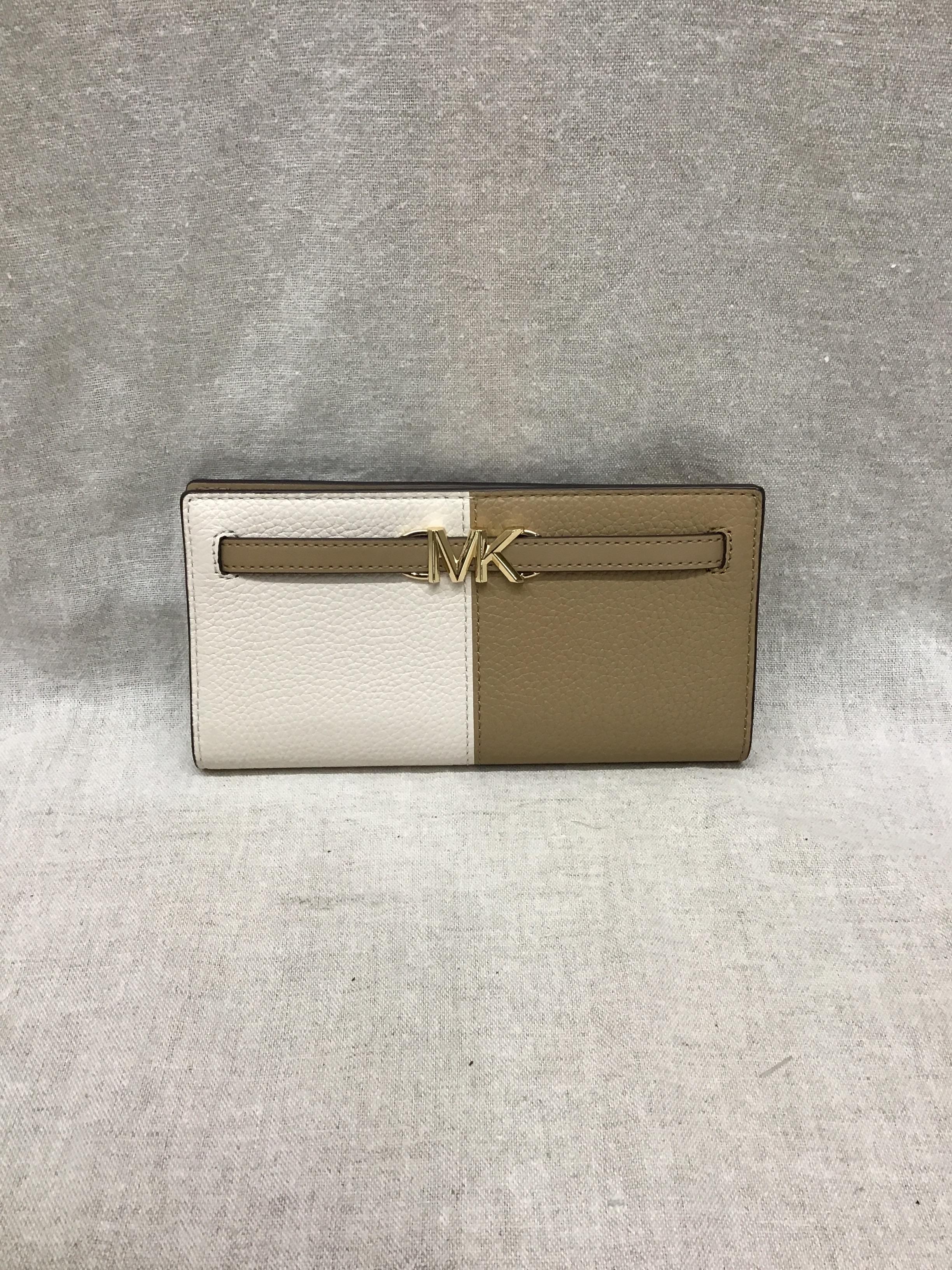 MICHAEL KORS ‘Reed’ Belted Wallet