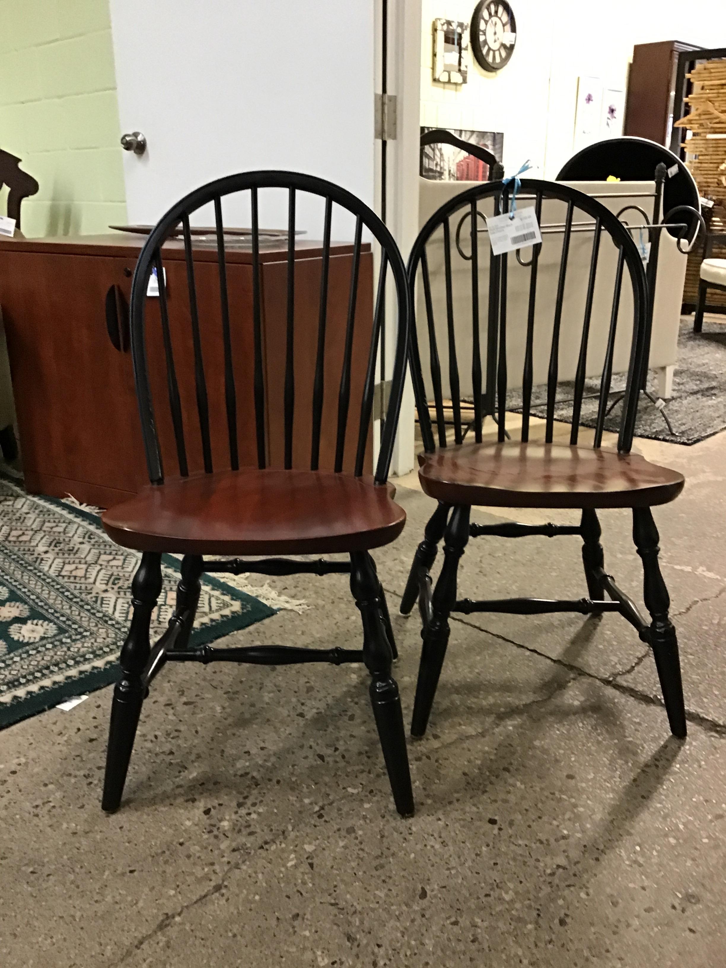 PAIR Windsor Back Side Chairs