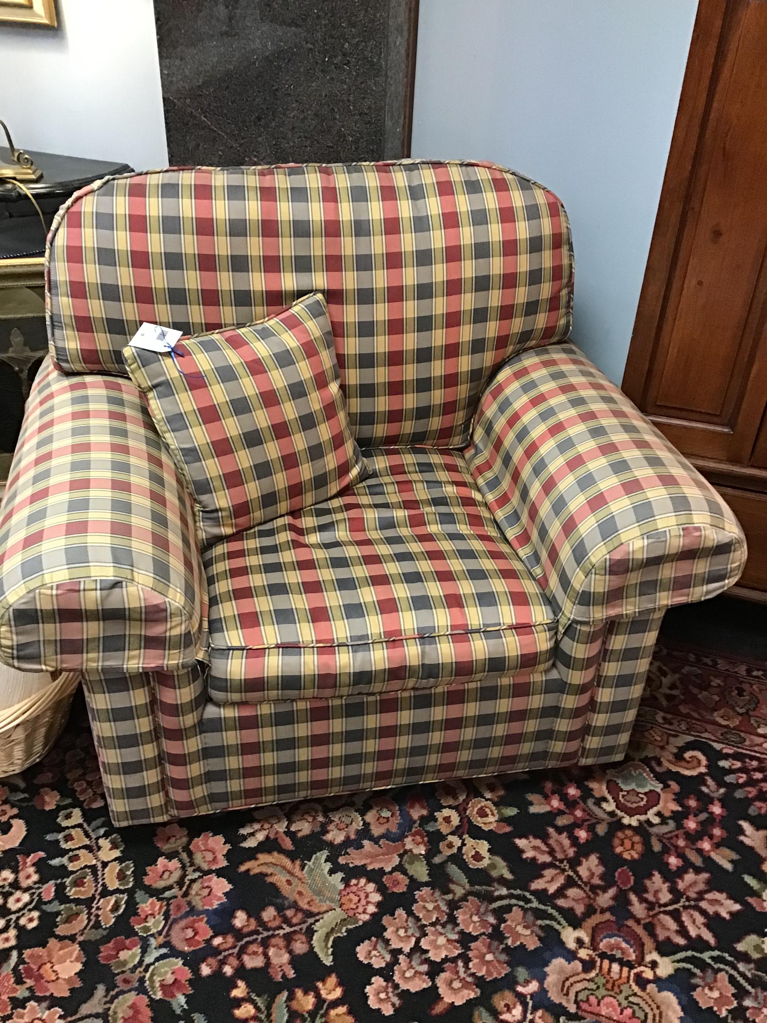 Snyder Club Chair