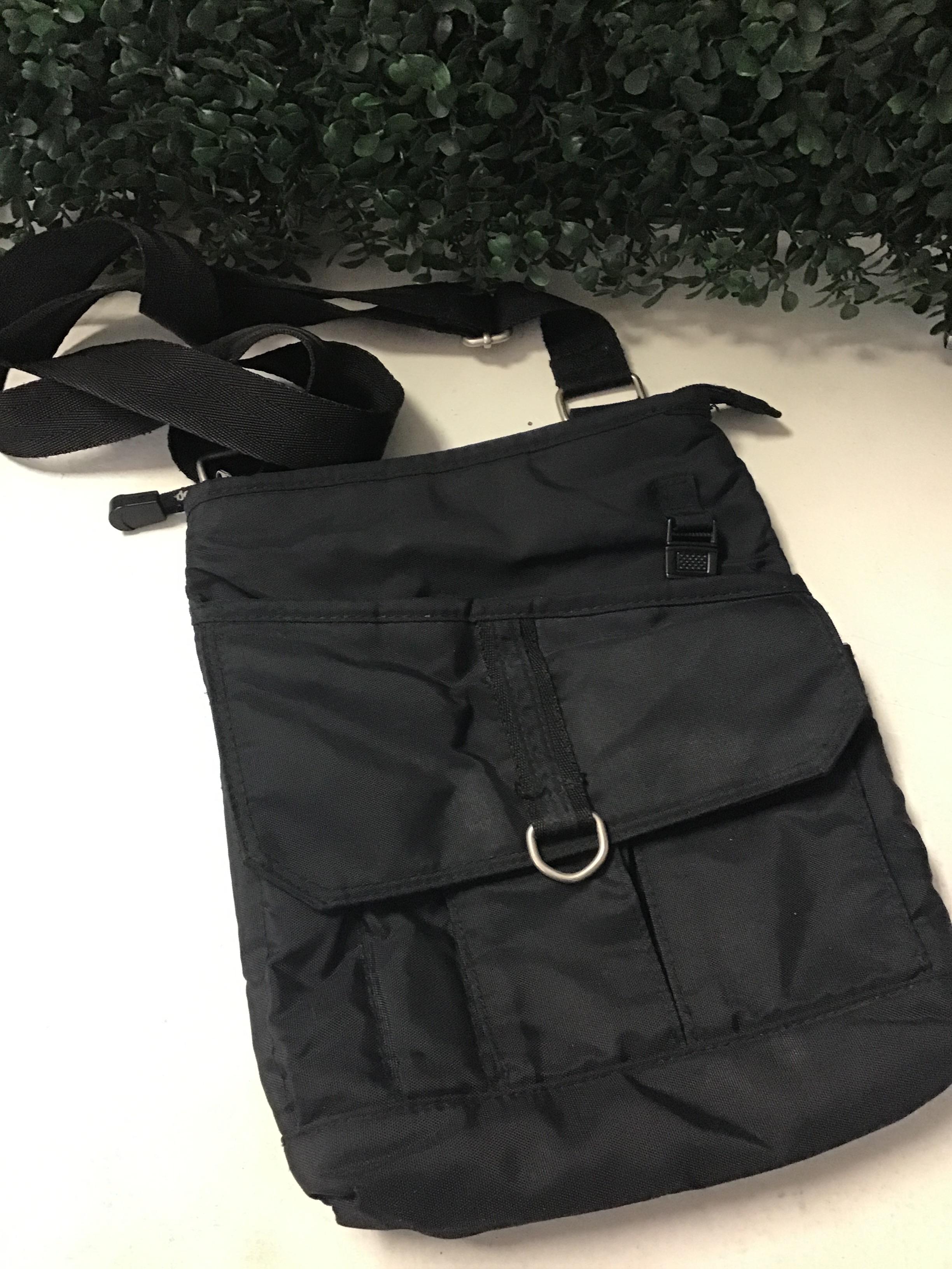 DEREK ALEXANDER Crossbody