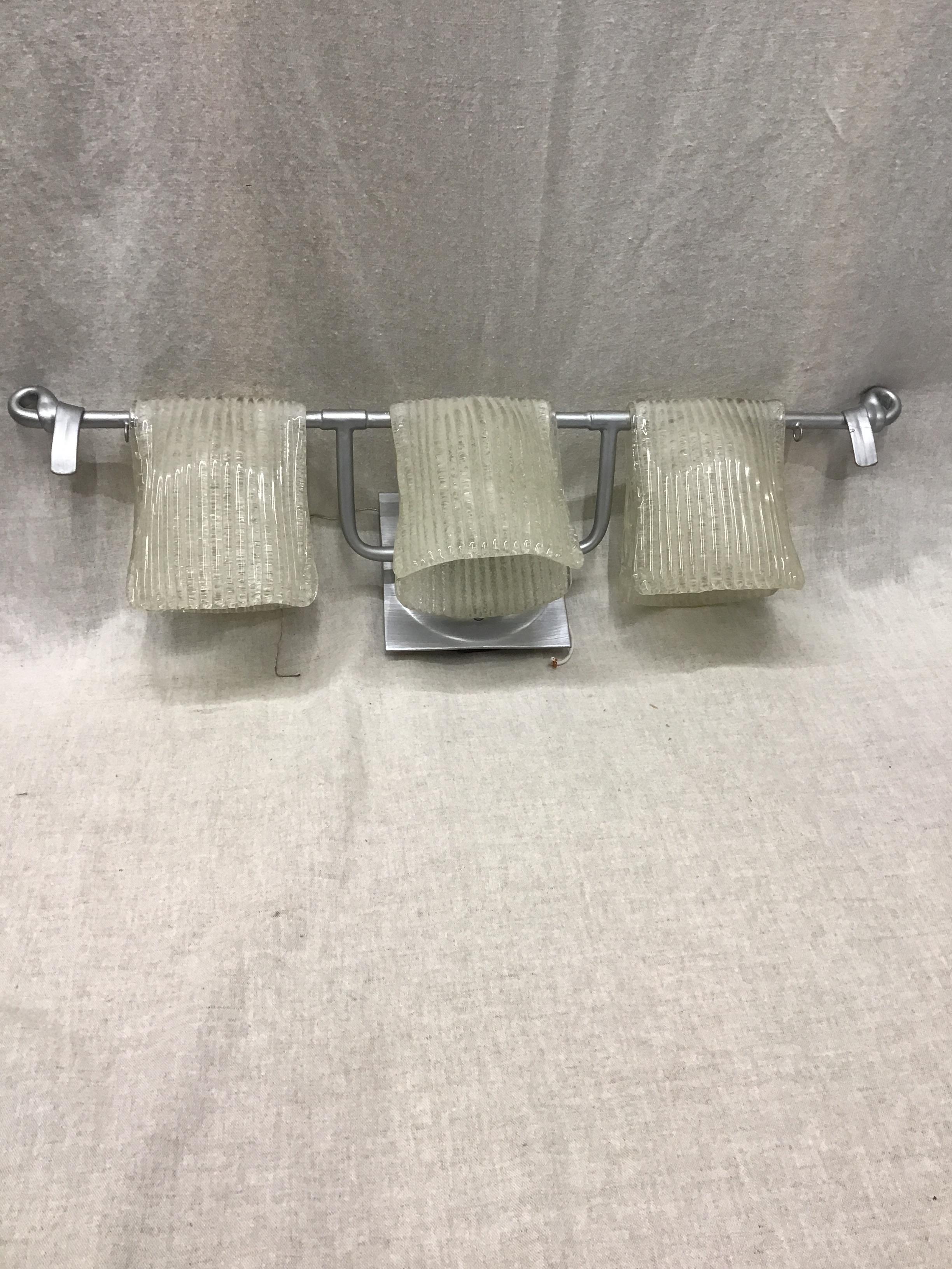 3-Light Pendant Light w Glass Shades