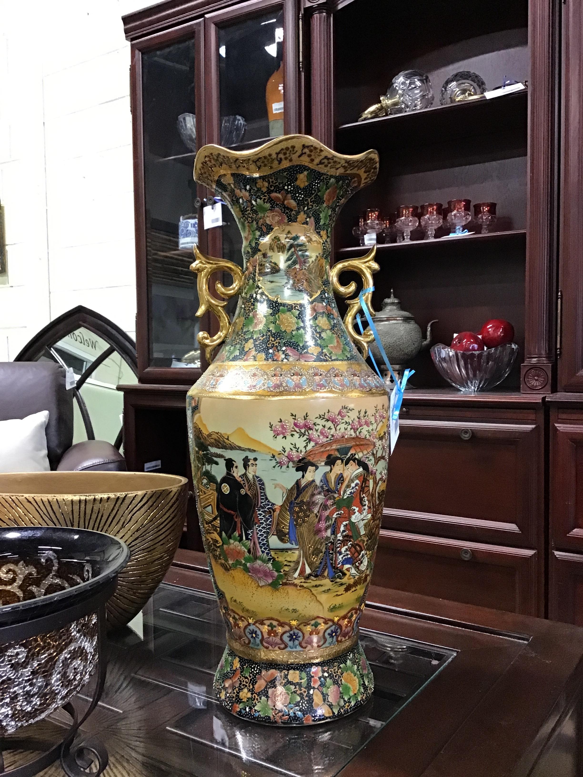 Standing Satsuma Vase