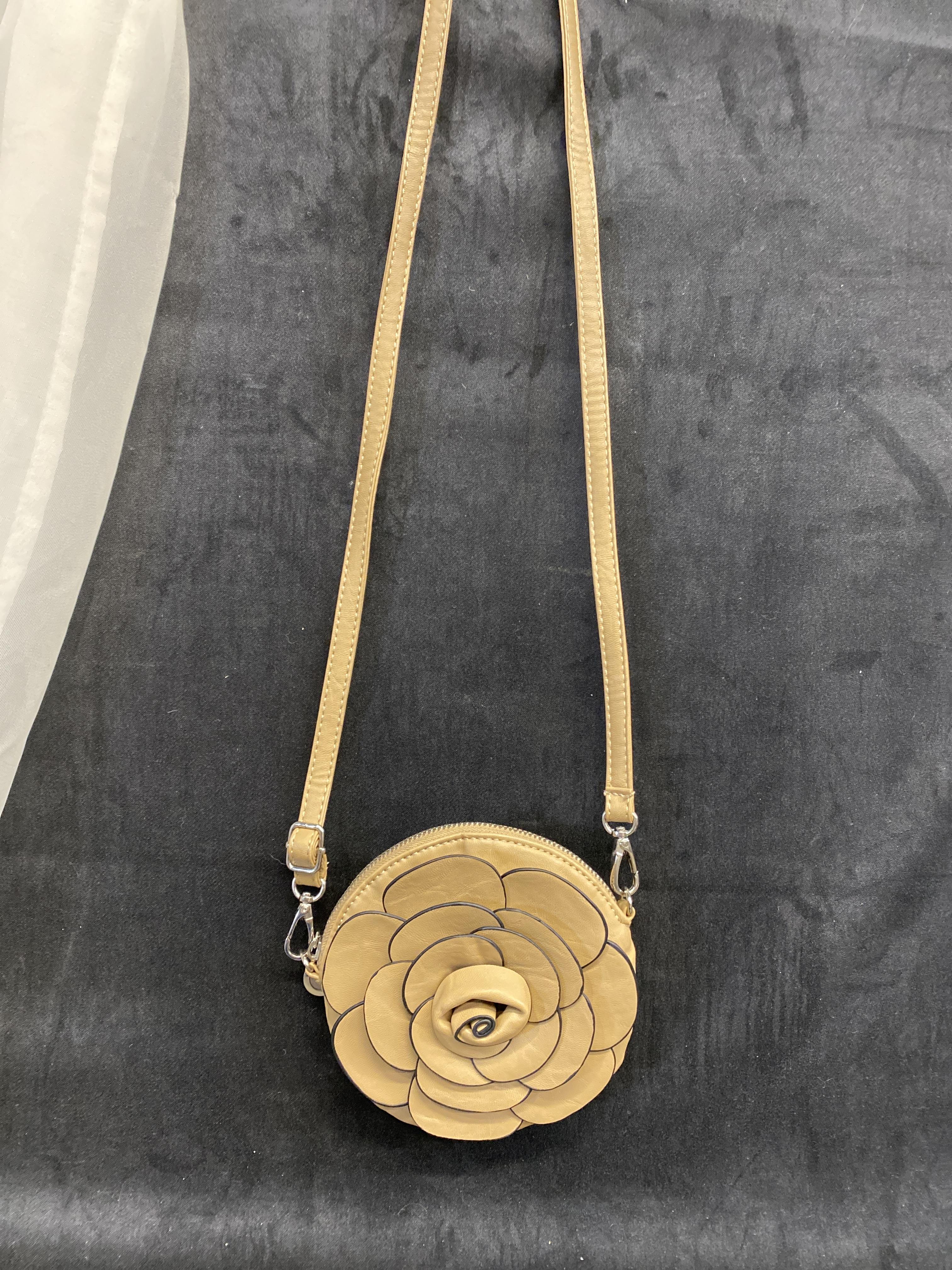 Round Crossbody Pouch – Tan