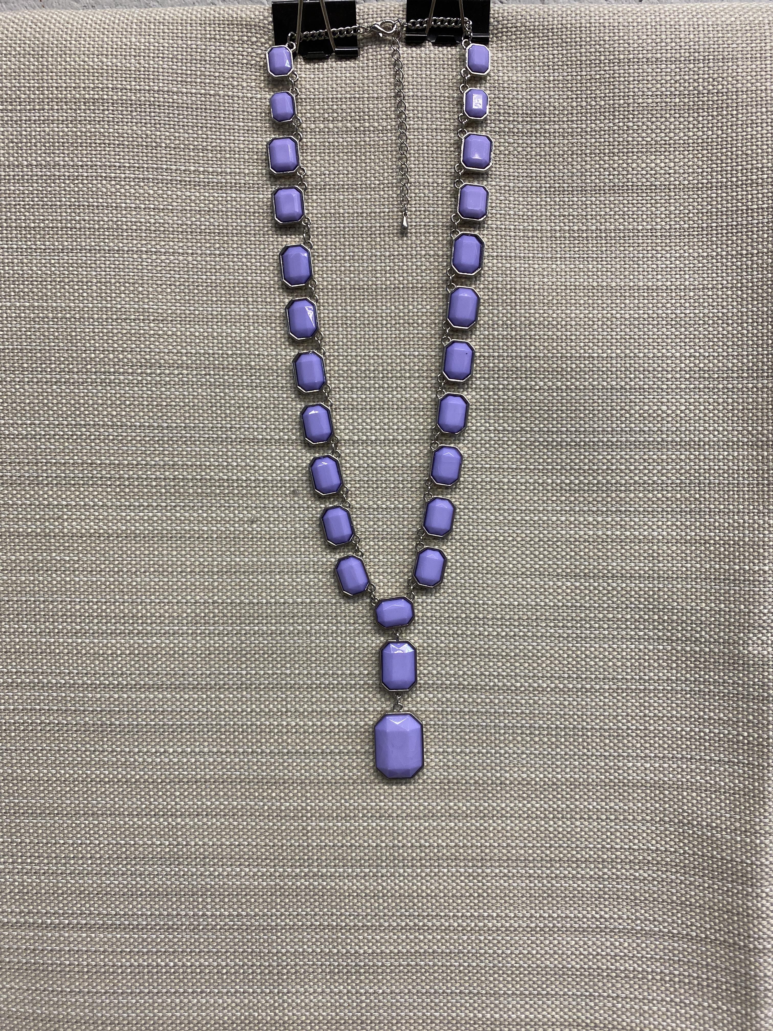 Silver Tone Metal Necklace – Mauve