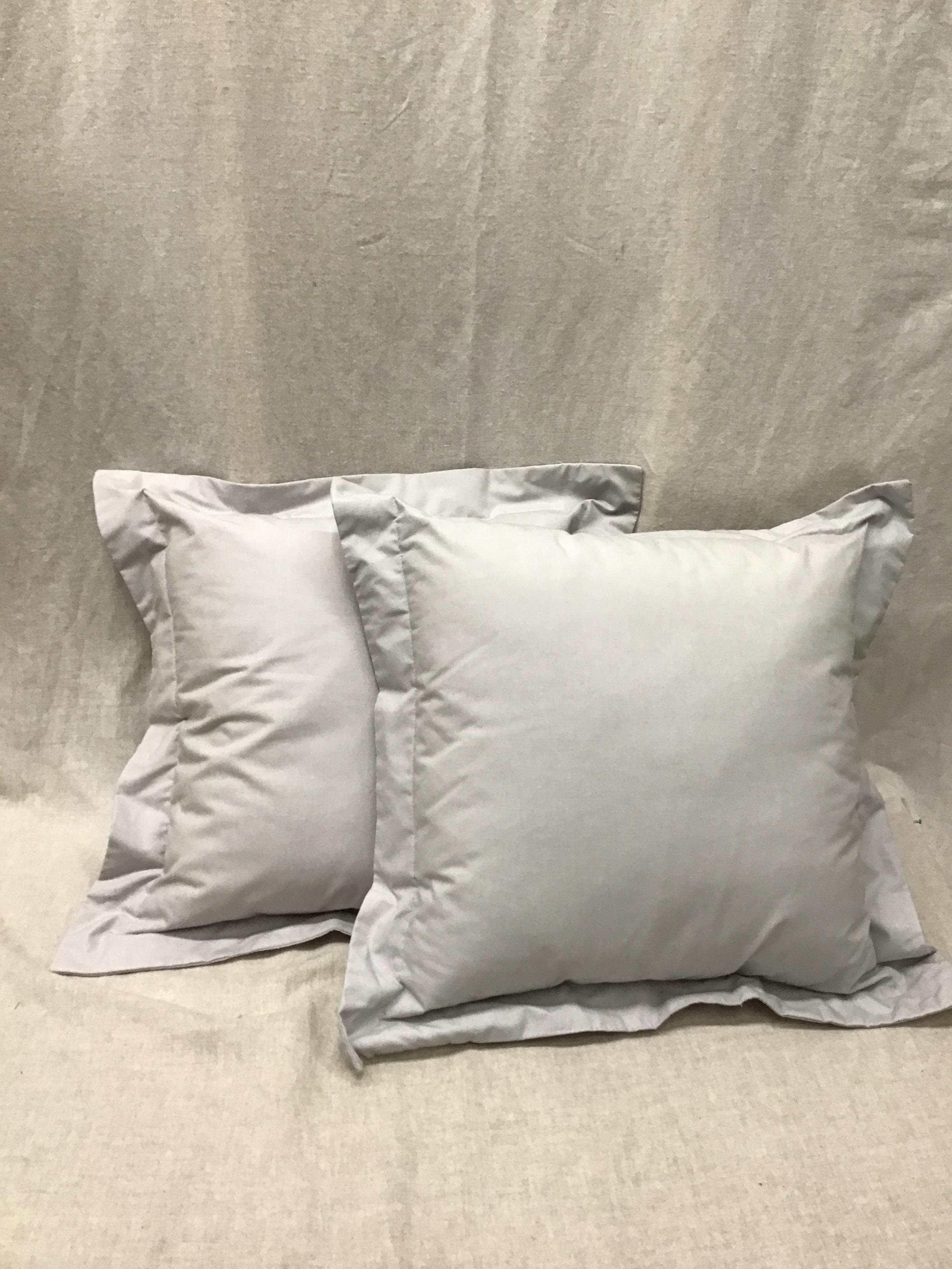 Pair of Silver Gray 21″ Pillows