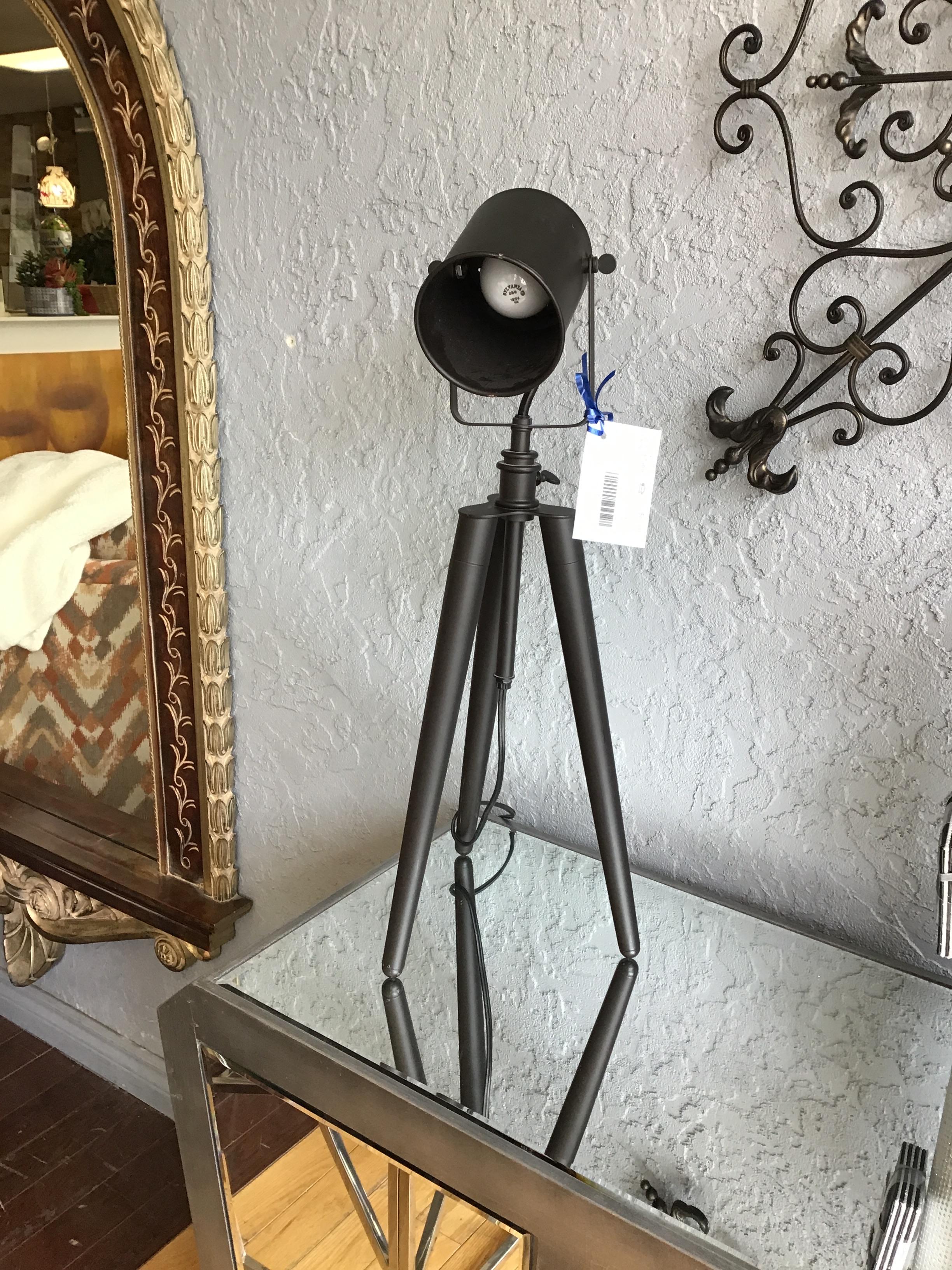Tri-Pod Table Lamp