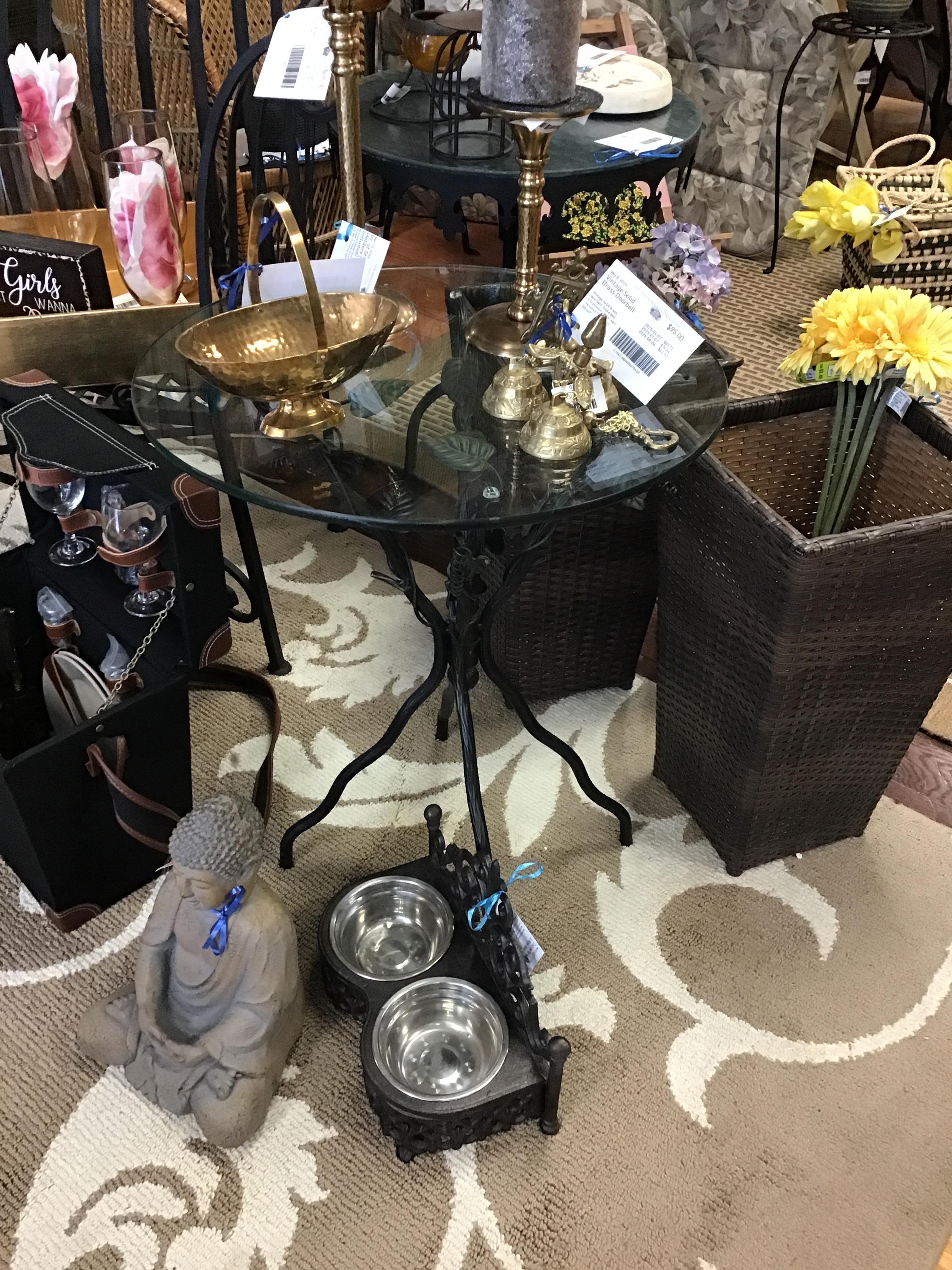 Pretty Round Glass Table