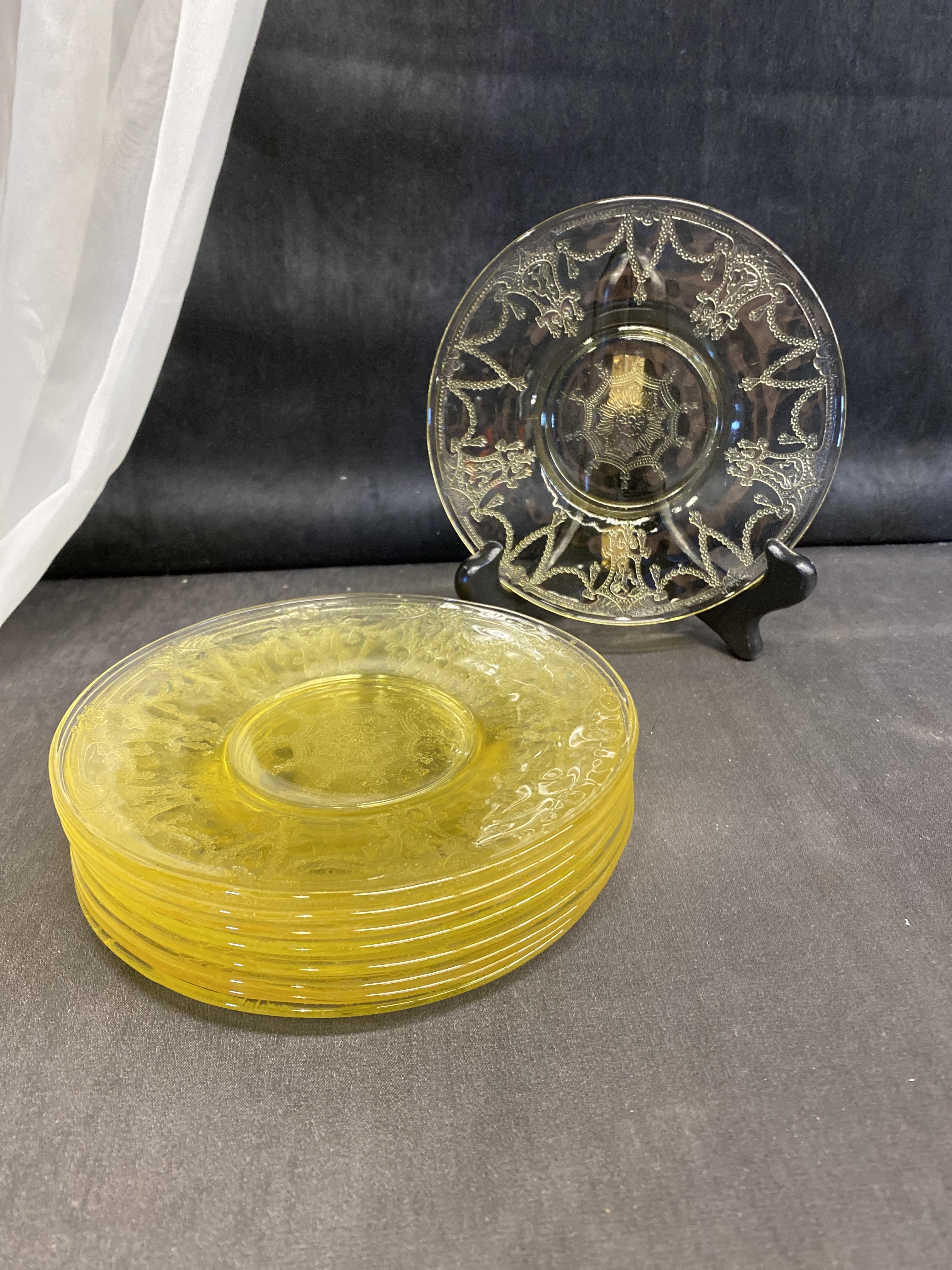 Set 9 Cameo Glass B&B Plates