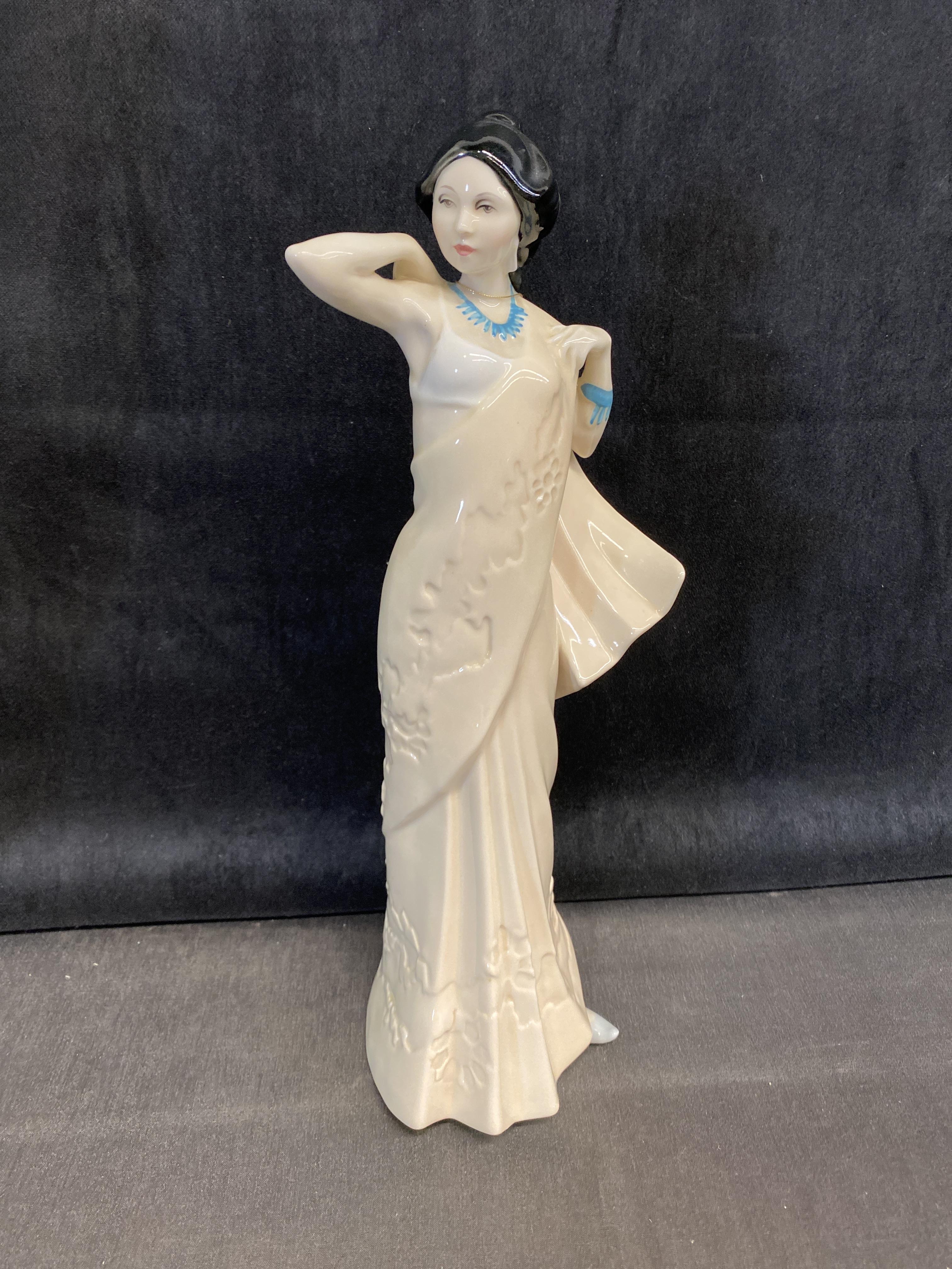 Royal Doulton Figurine – Eastern Grace